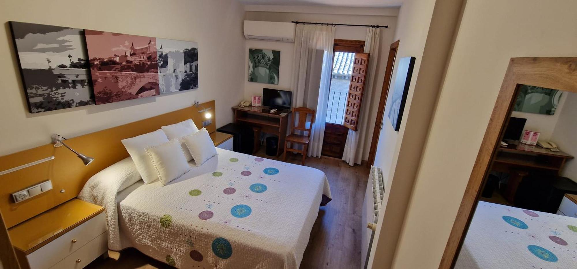 Habitación Doble o con Dos Camas