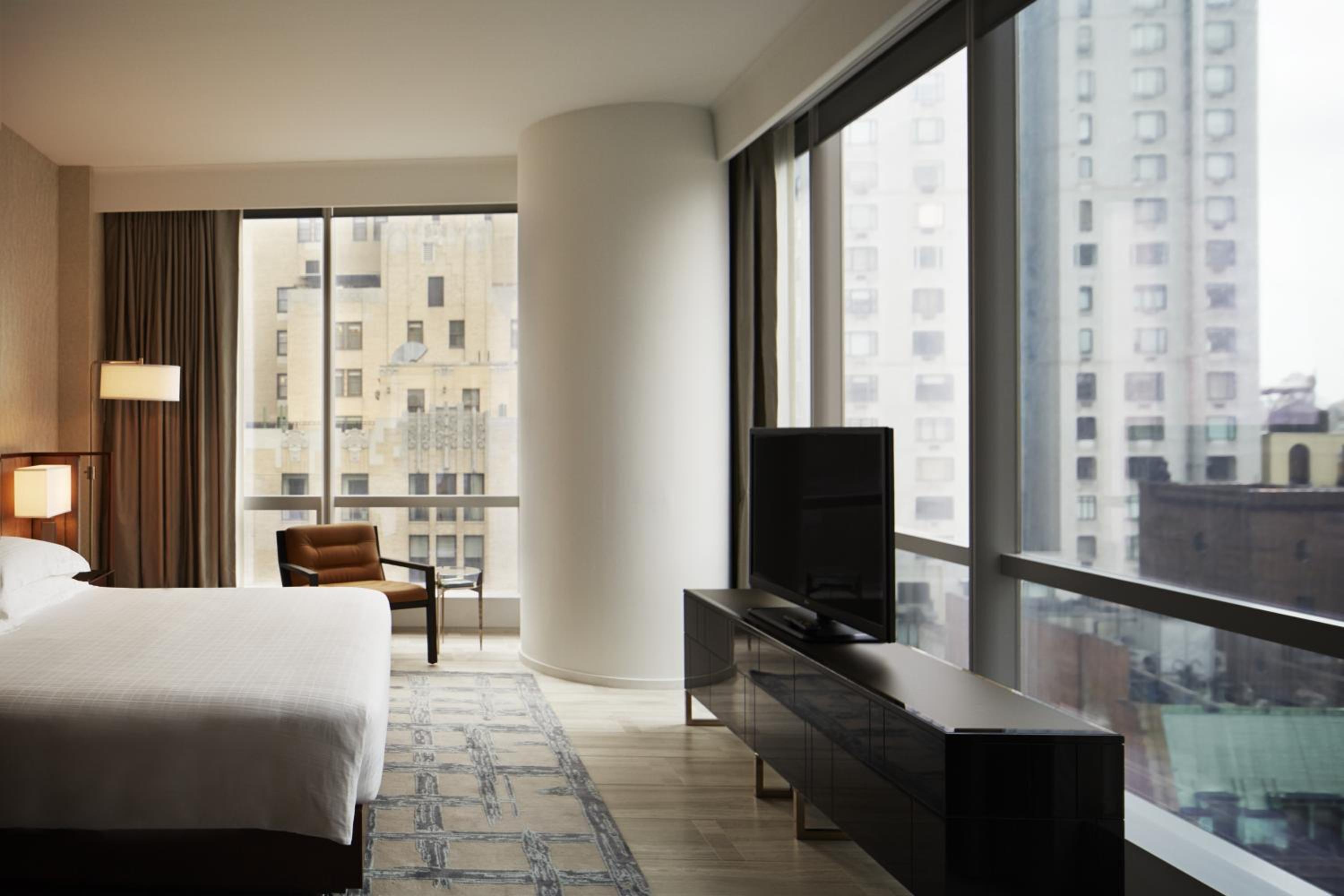One-Bedroom Suite with City View