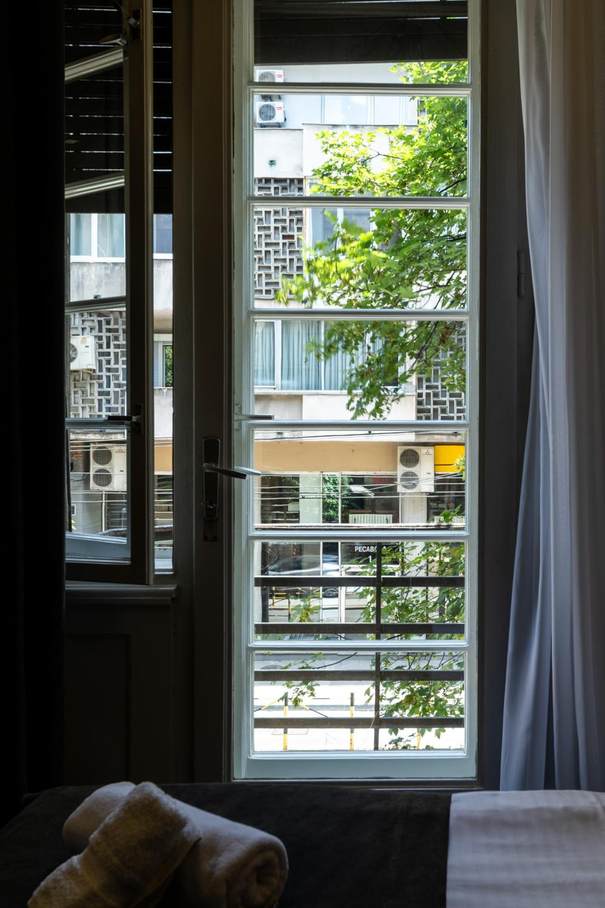 Superior Double or Twin Room with Terrace - Annex - Photo 9