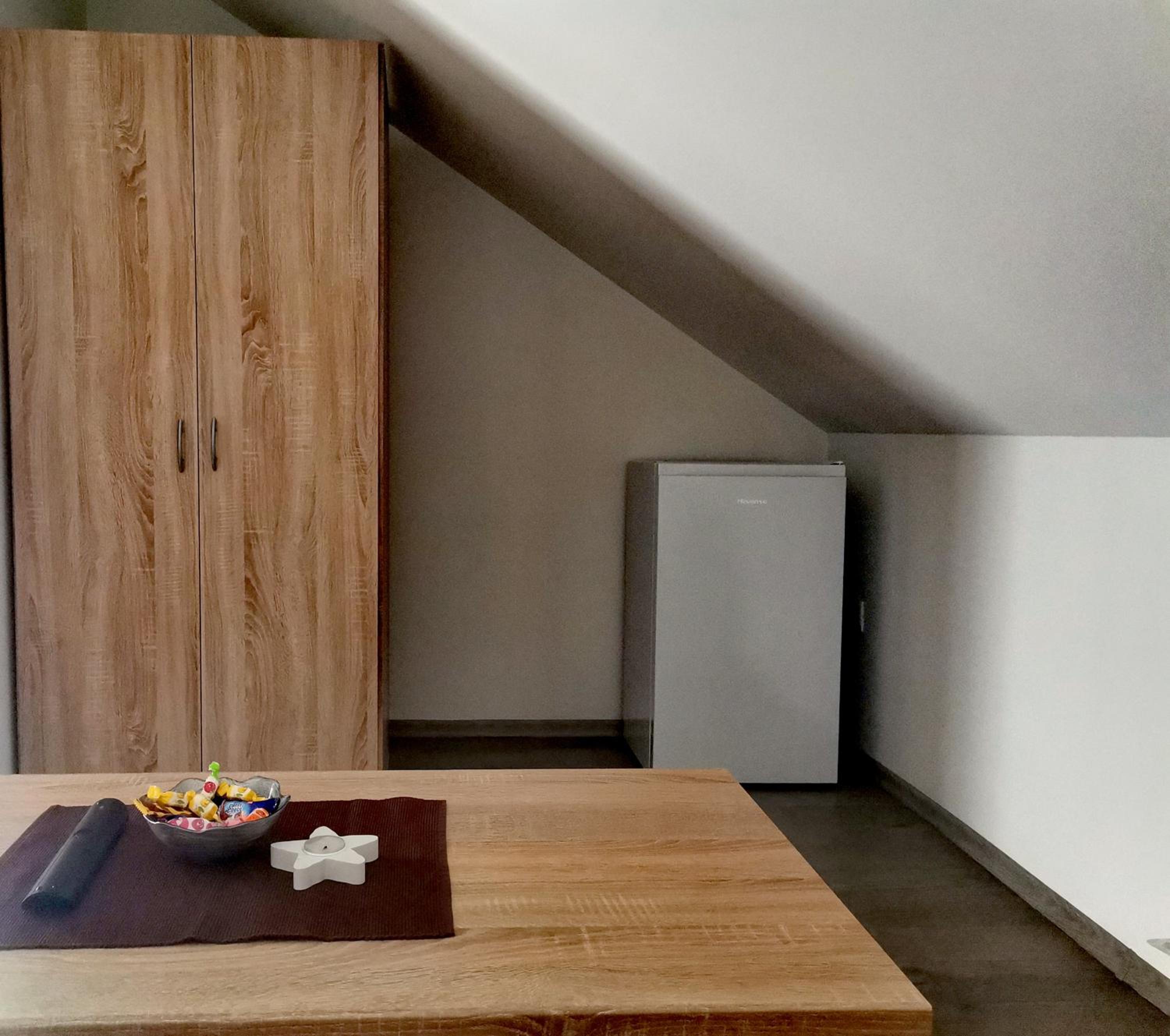 Twin Room - Photo 22