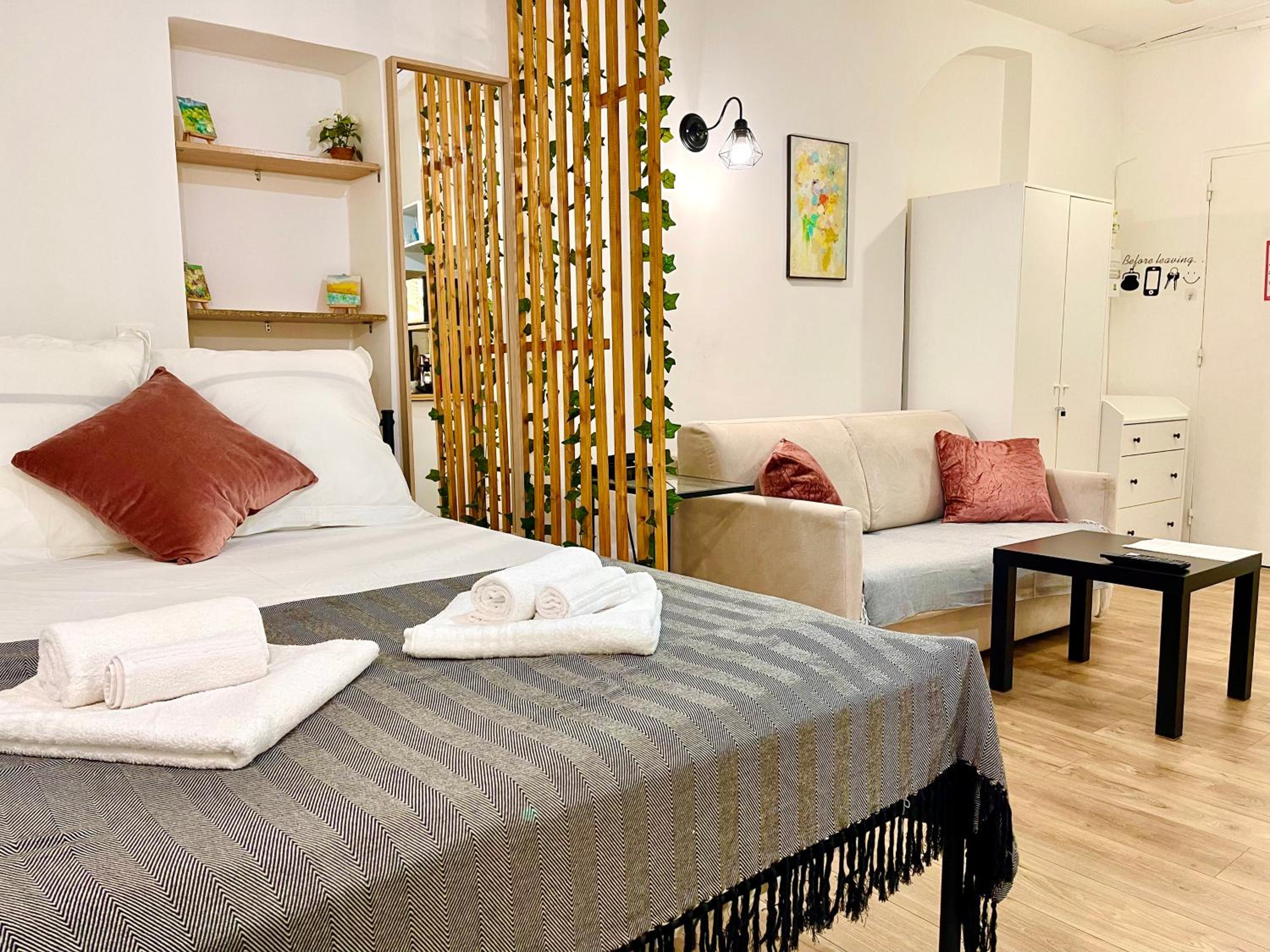 One-Bedroom Apartment
