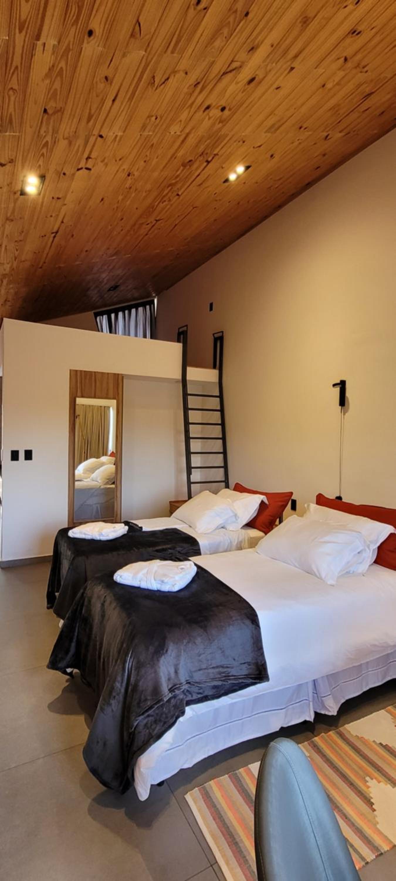 Deluxe Double Room with Balcony photo 1