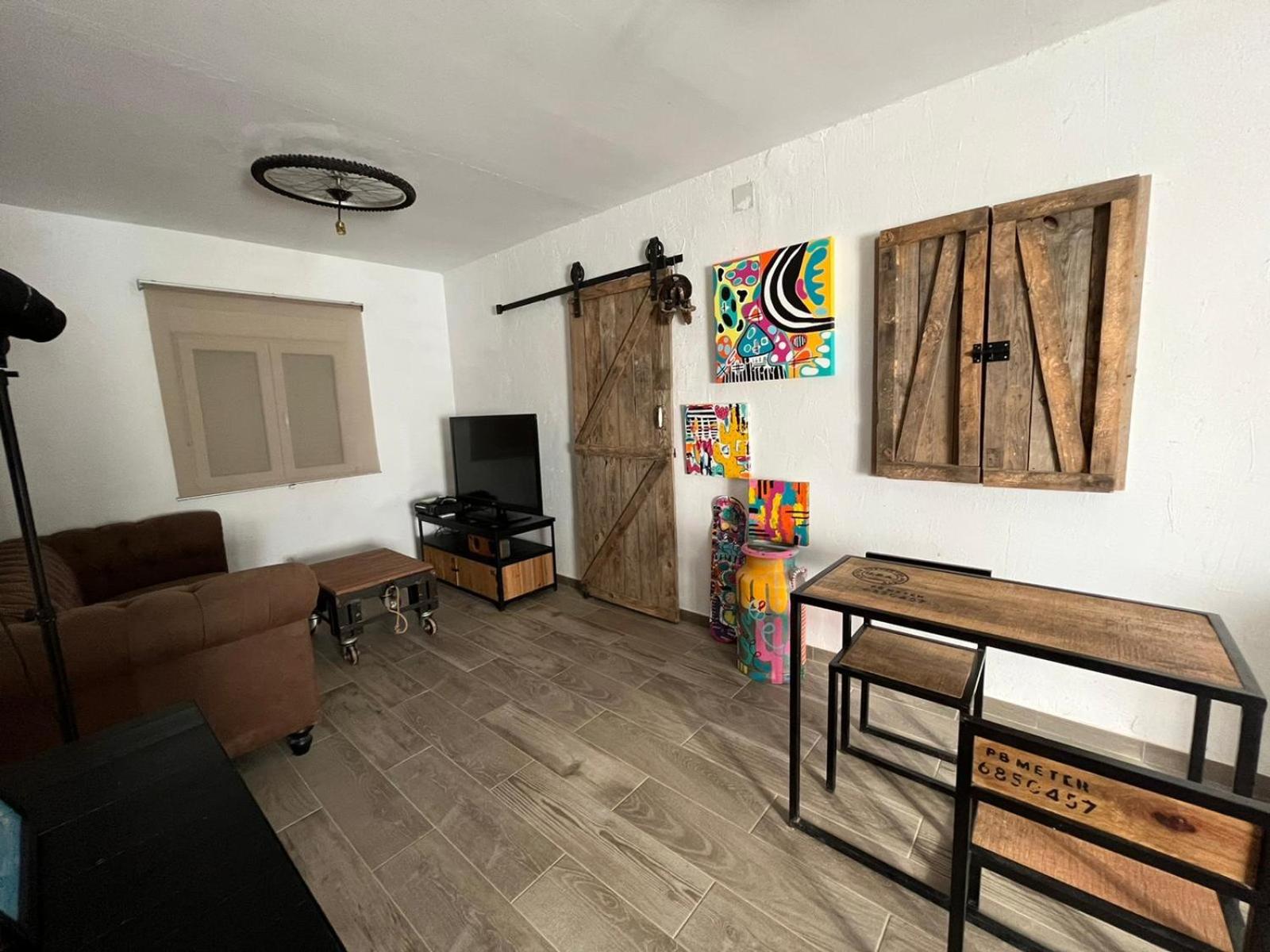 Casa de tres habitaciones