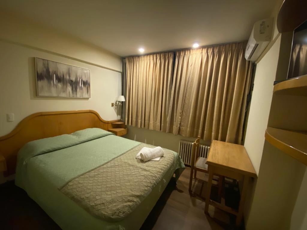Quadruple Room with Private Bathroom photo 1