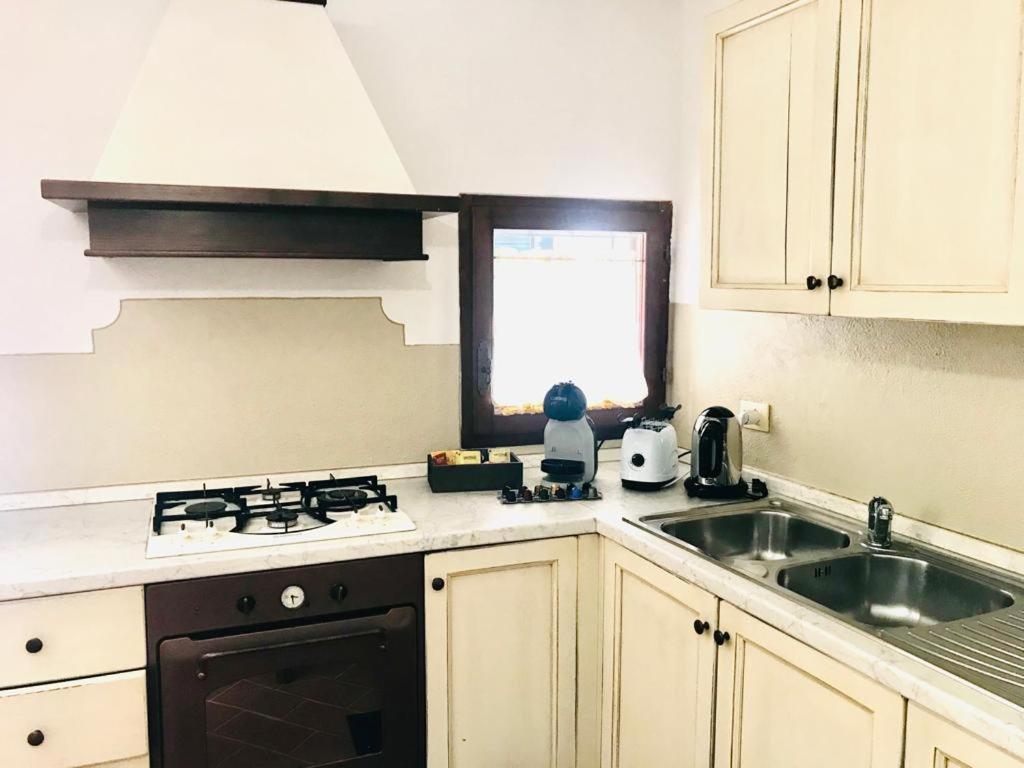 One-Bedroom House photo 2
