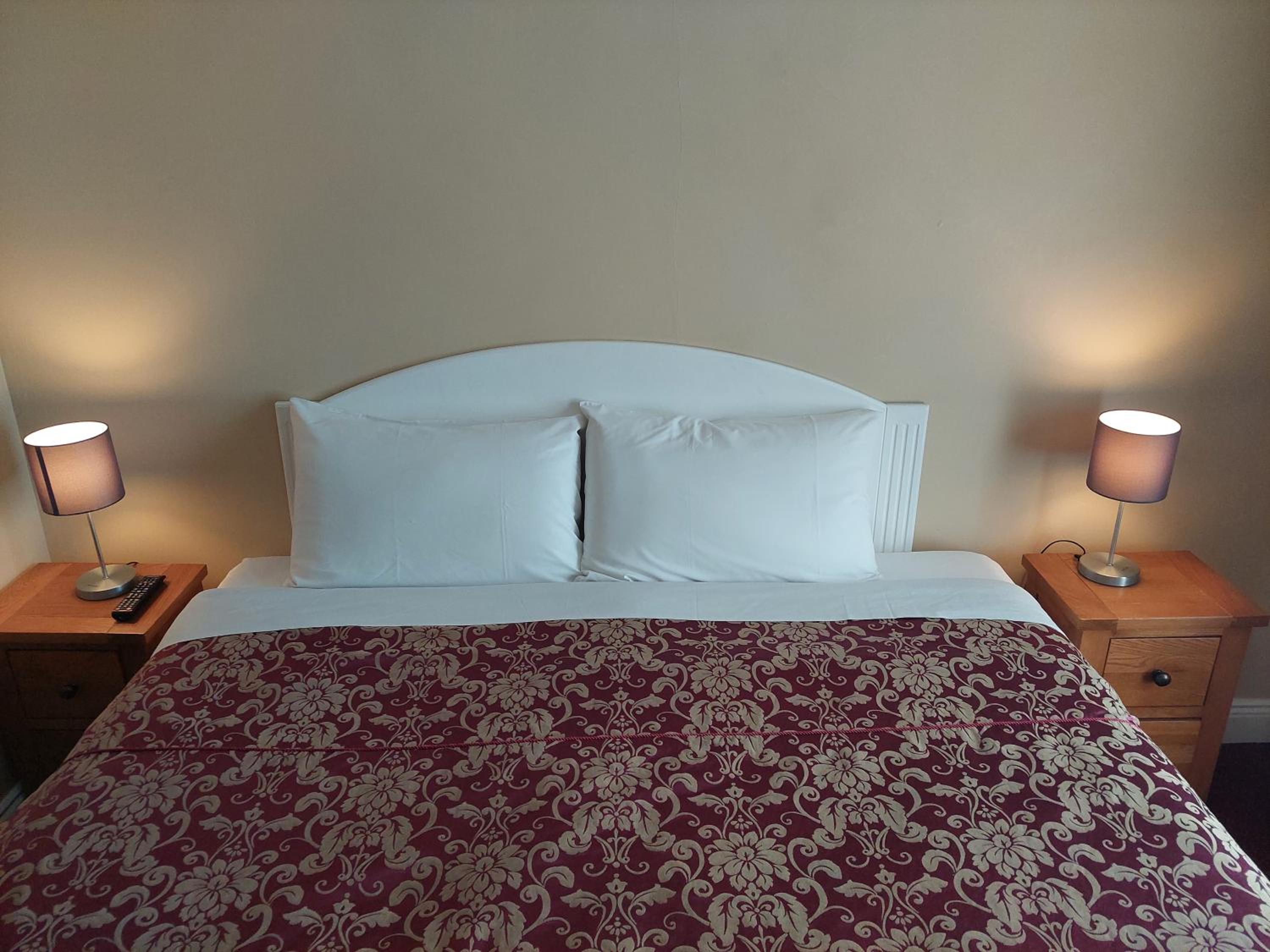 Double Room with Private Bathroom photo 3