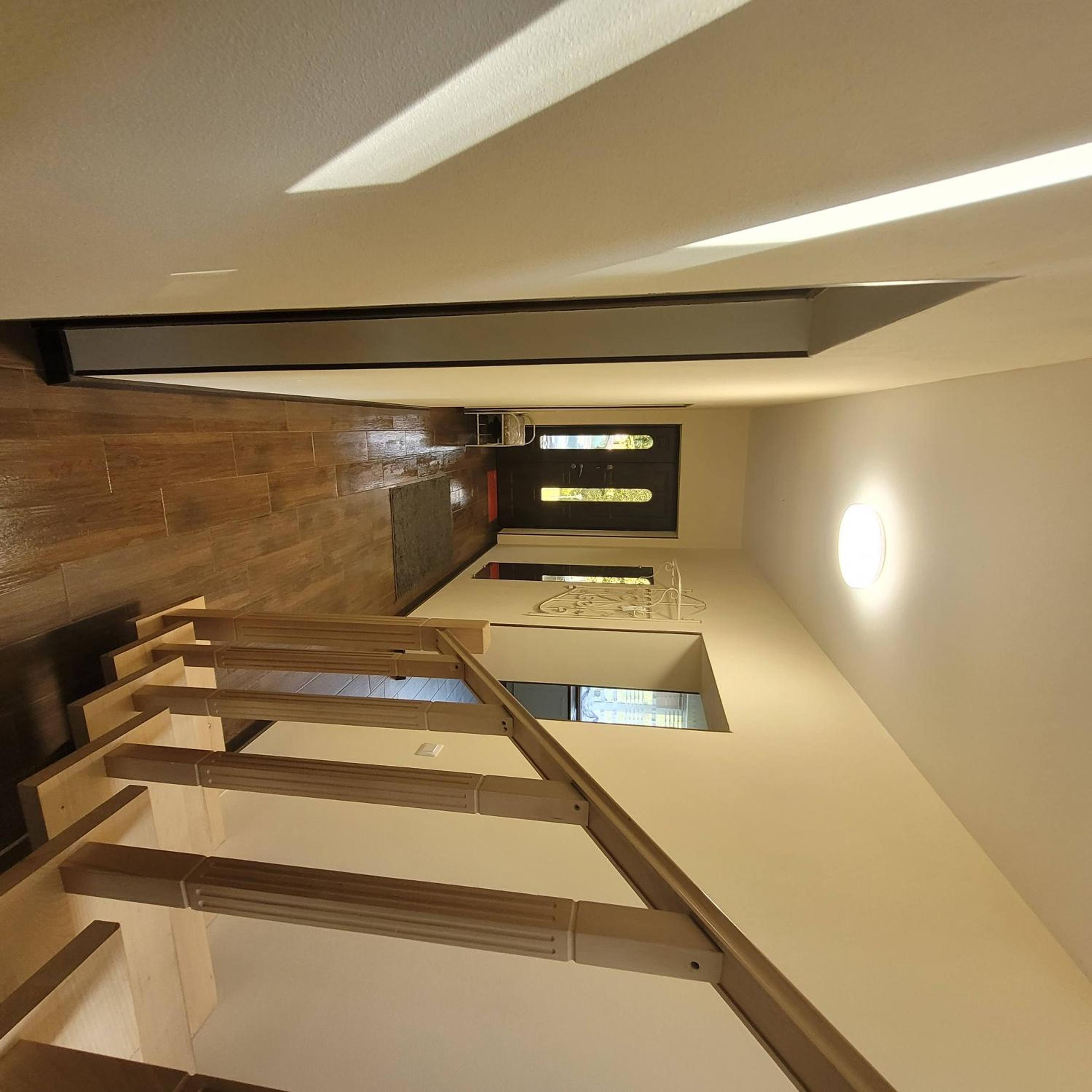 Four-Bedroom House photo 2