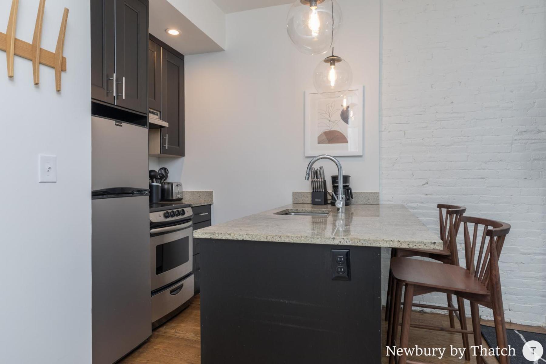Superior One-Bedroom Apartment (2) - Photo 3
