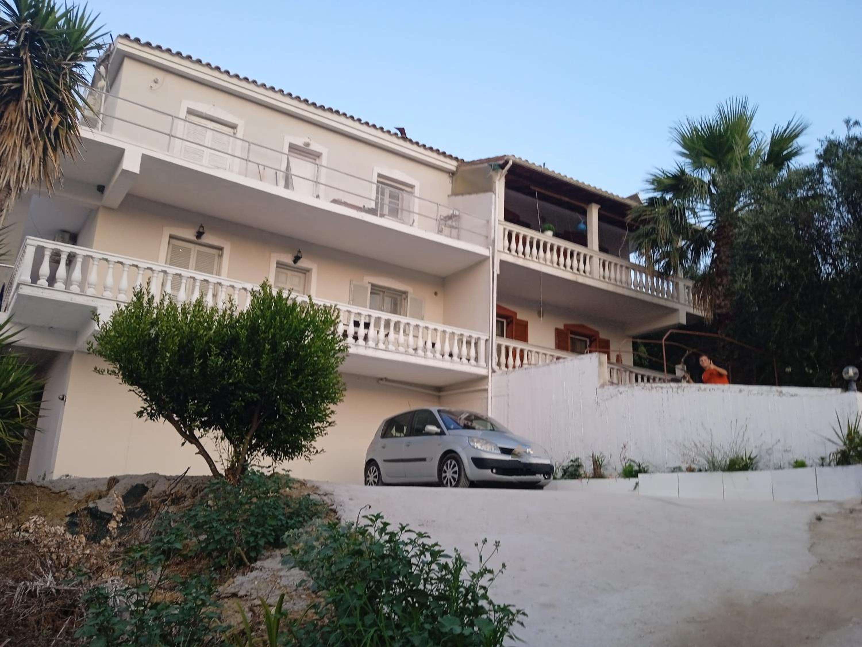 Two-Bedroom House photo 2