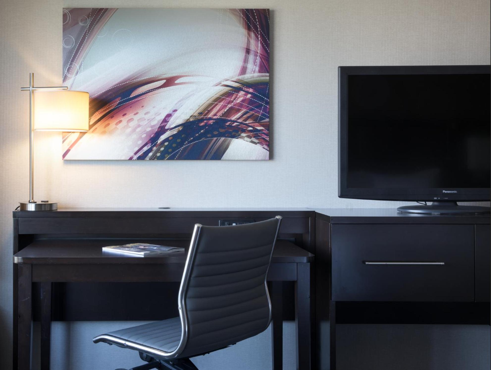 Executive King Room - Photo 6