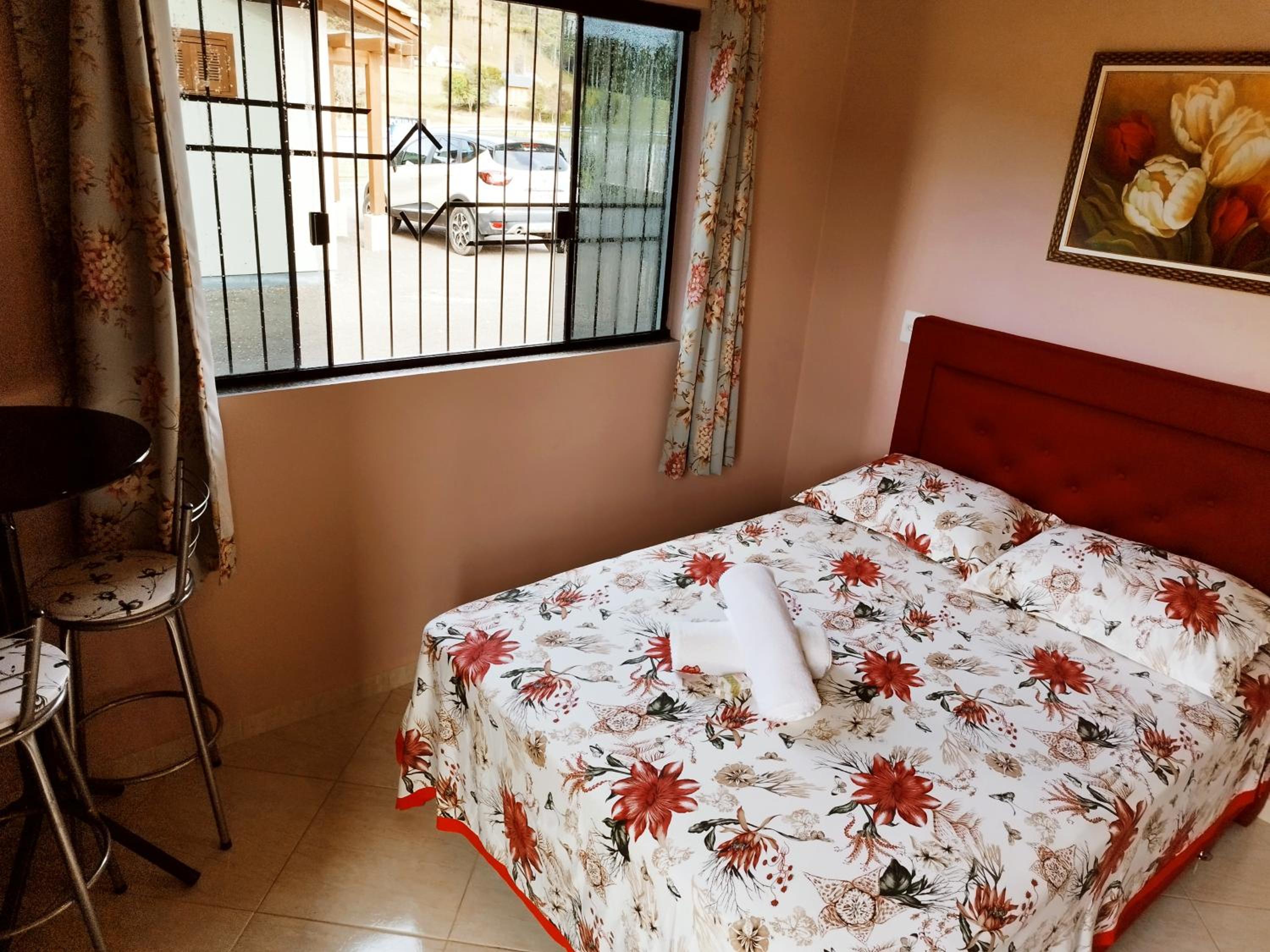Double Room - Photo 13
