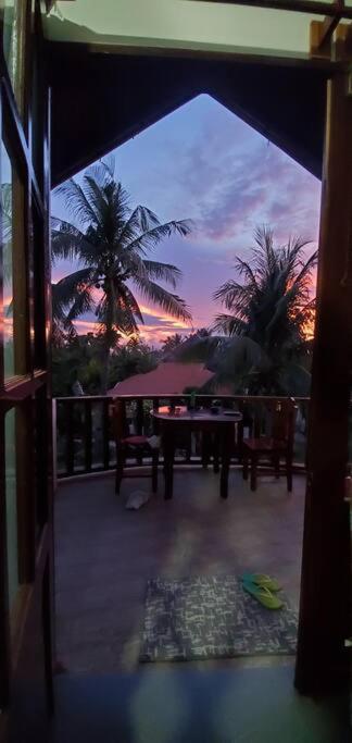 Deluxe Double Room with Balcony photo 2