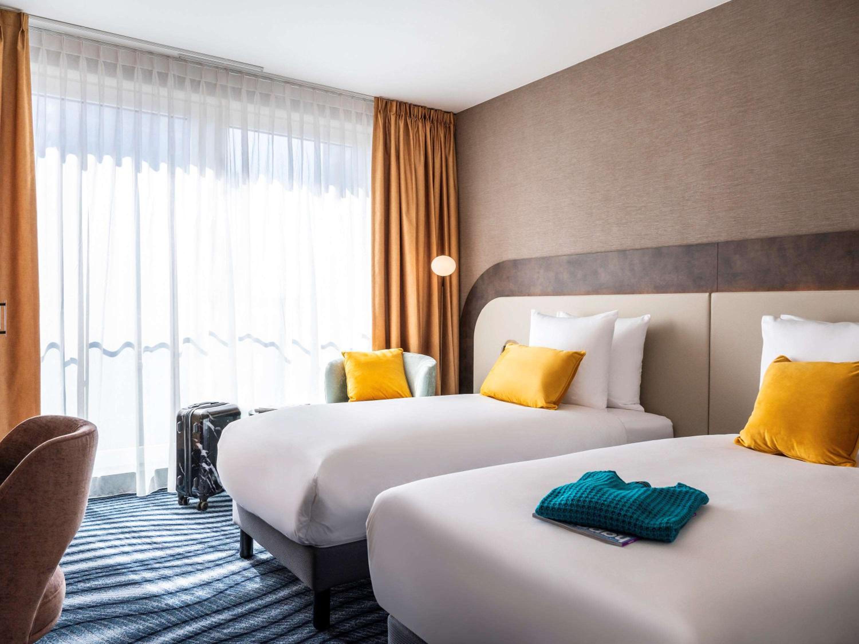 Standard Twin Room photo 2