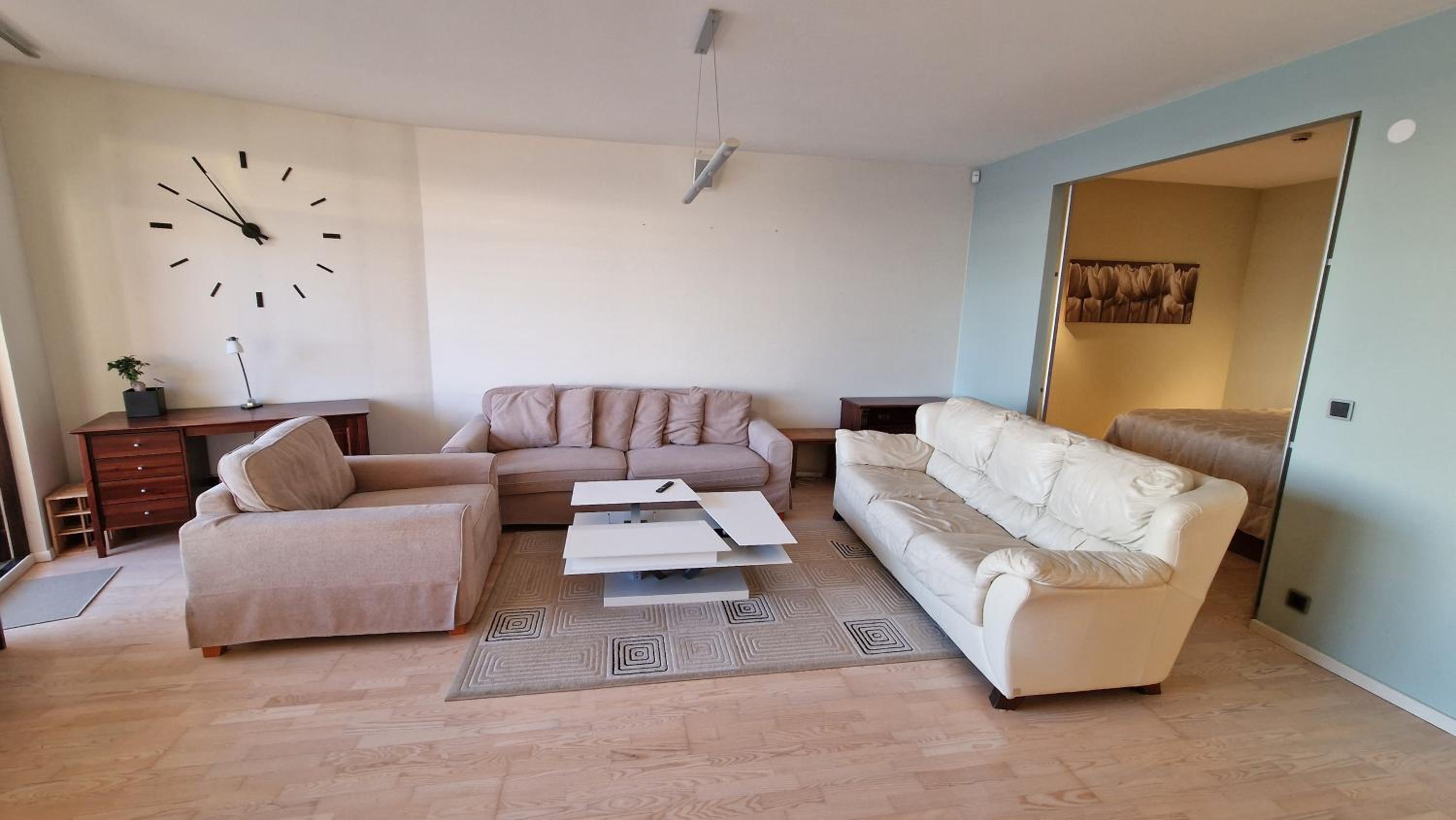Suite with Hot Tub - Photo 12