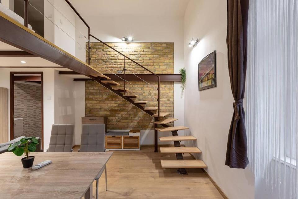 Two-Bedroom Apartment - Photo 1