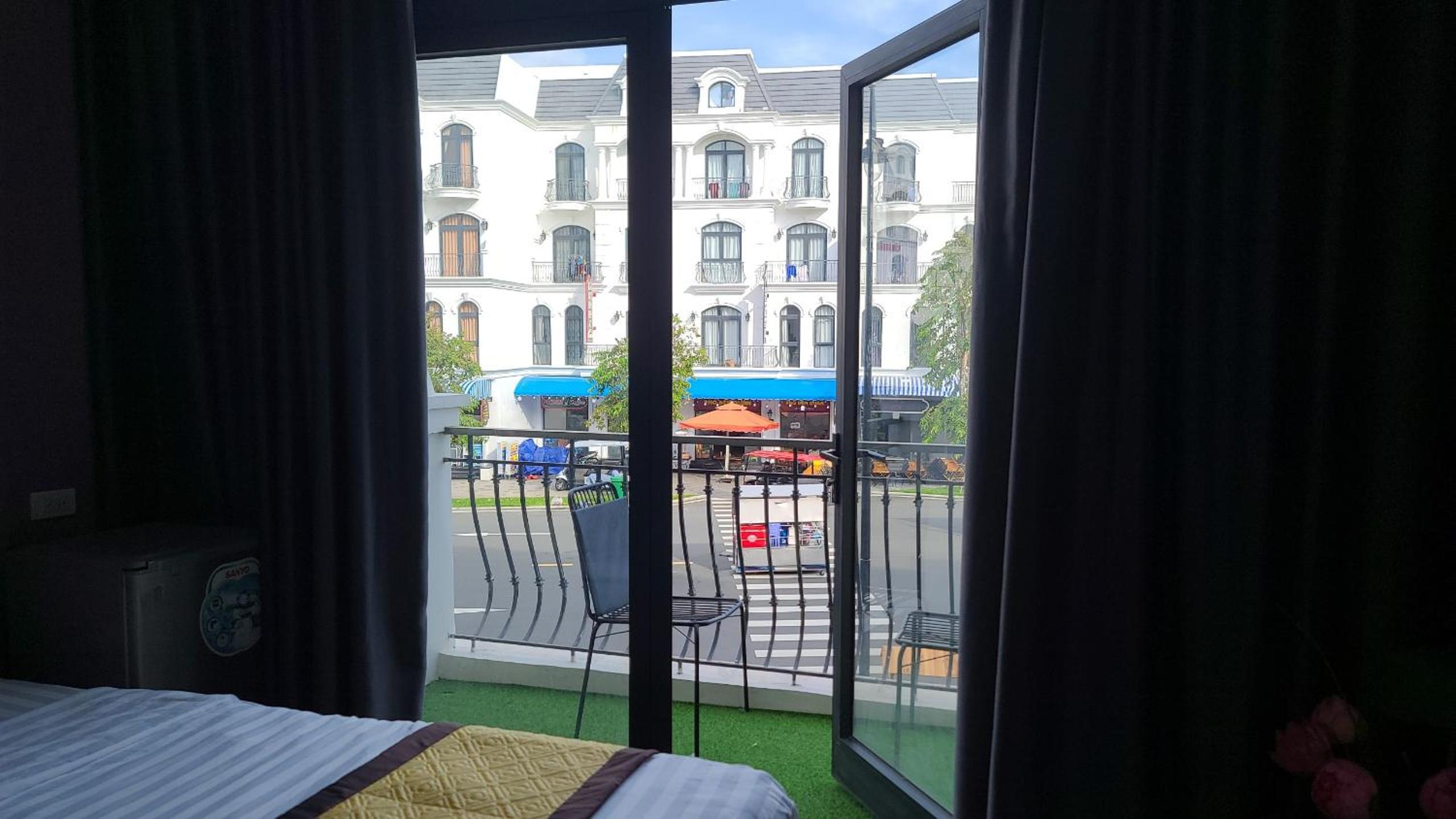Economy Single Room