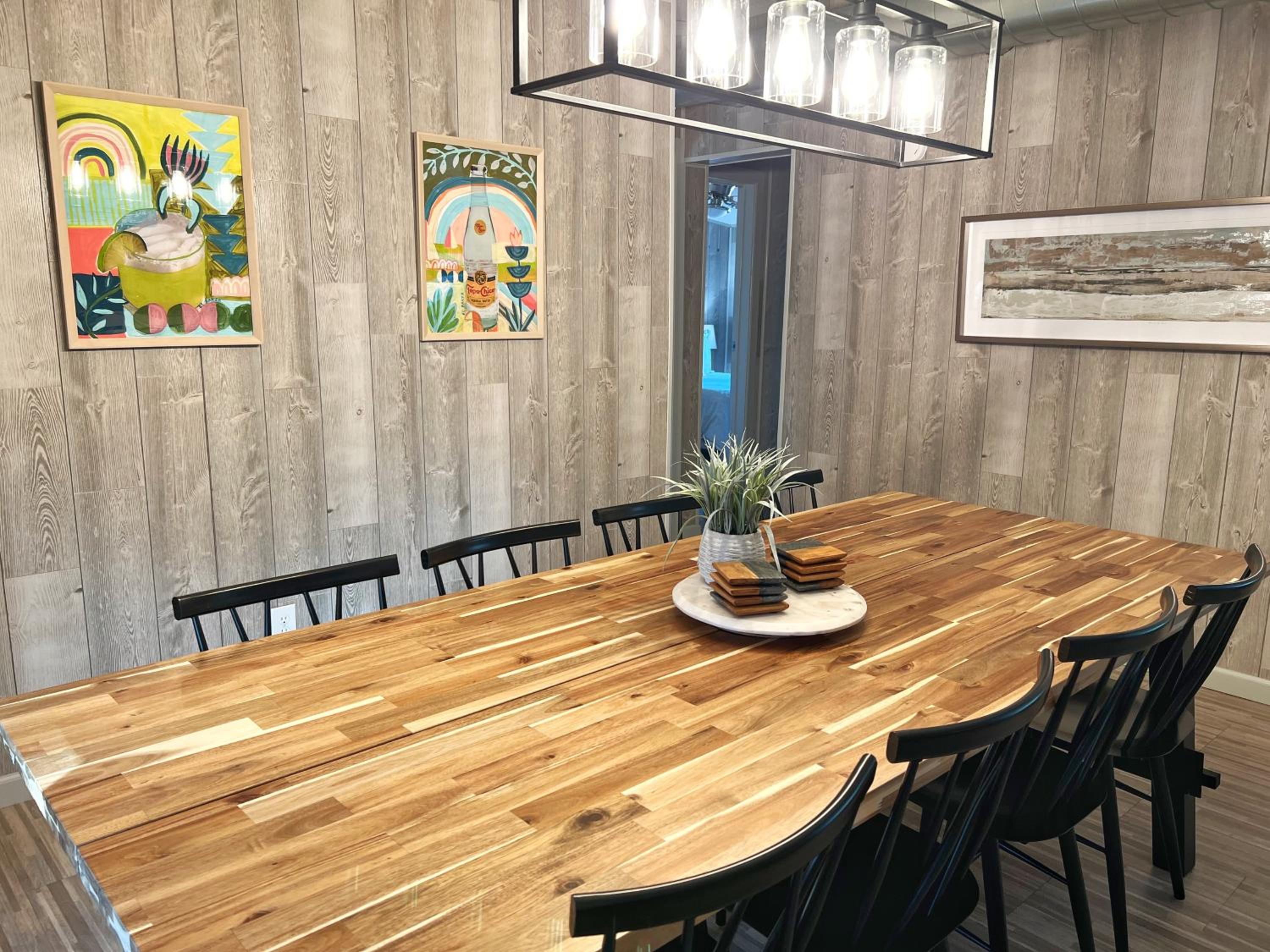 Four-Bedroom House - Photo 25
