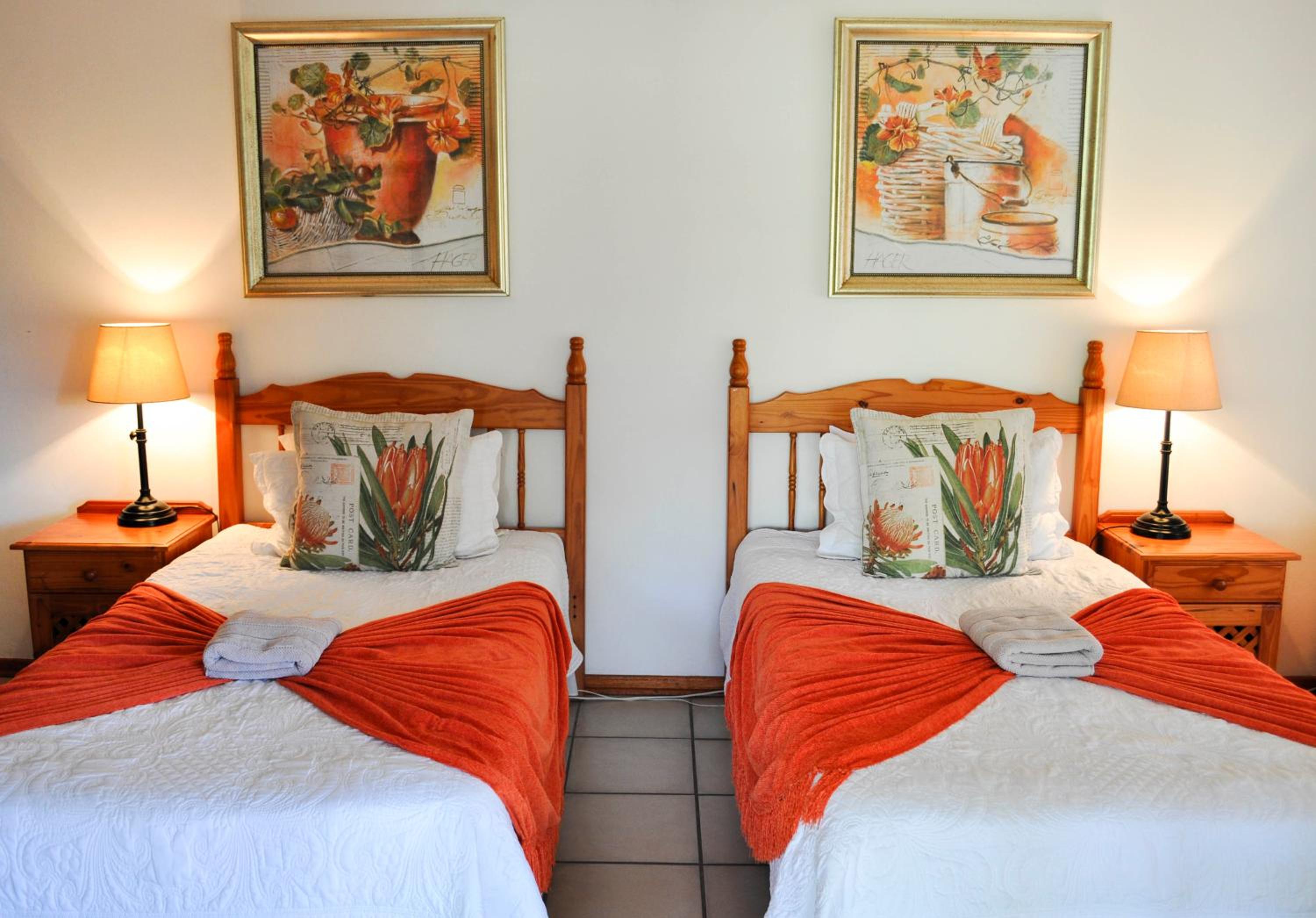 Deluxe Twin Room photo 1