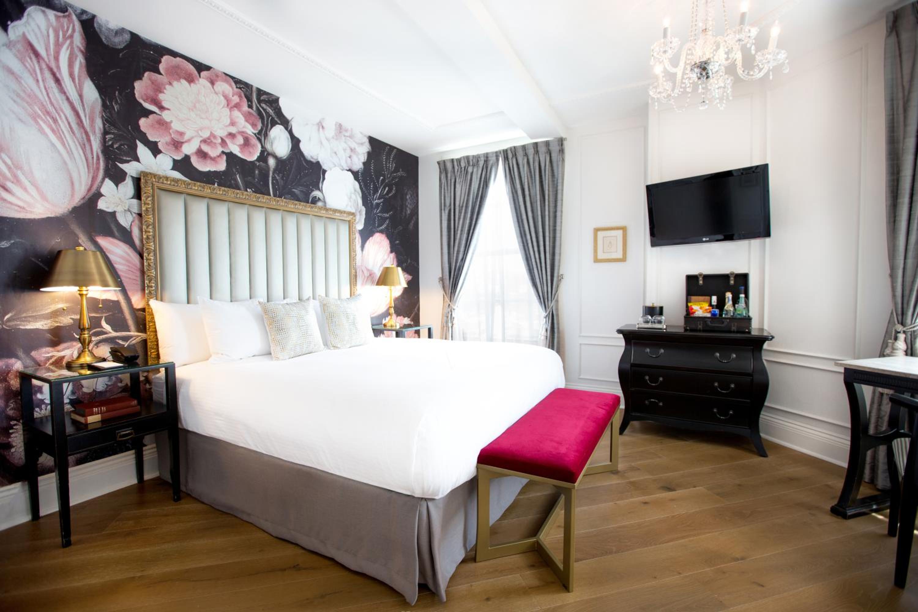 Classic King Room photo 3