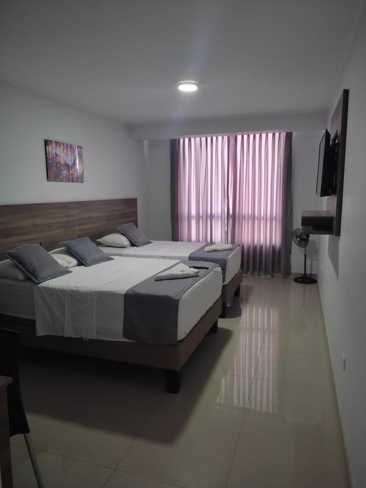 Twin Room with Sea View photo 3