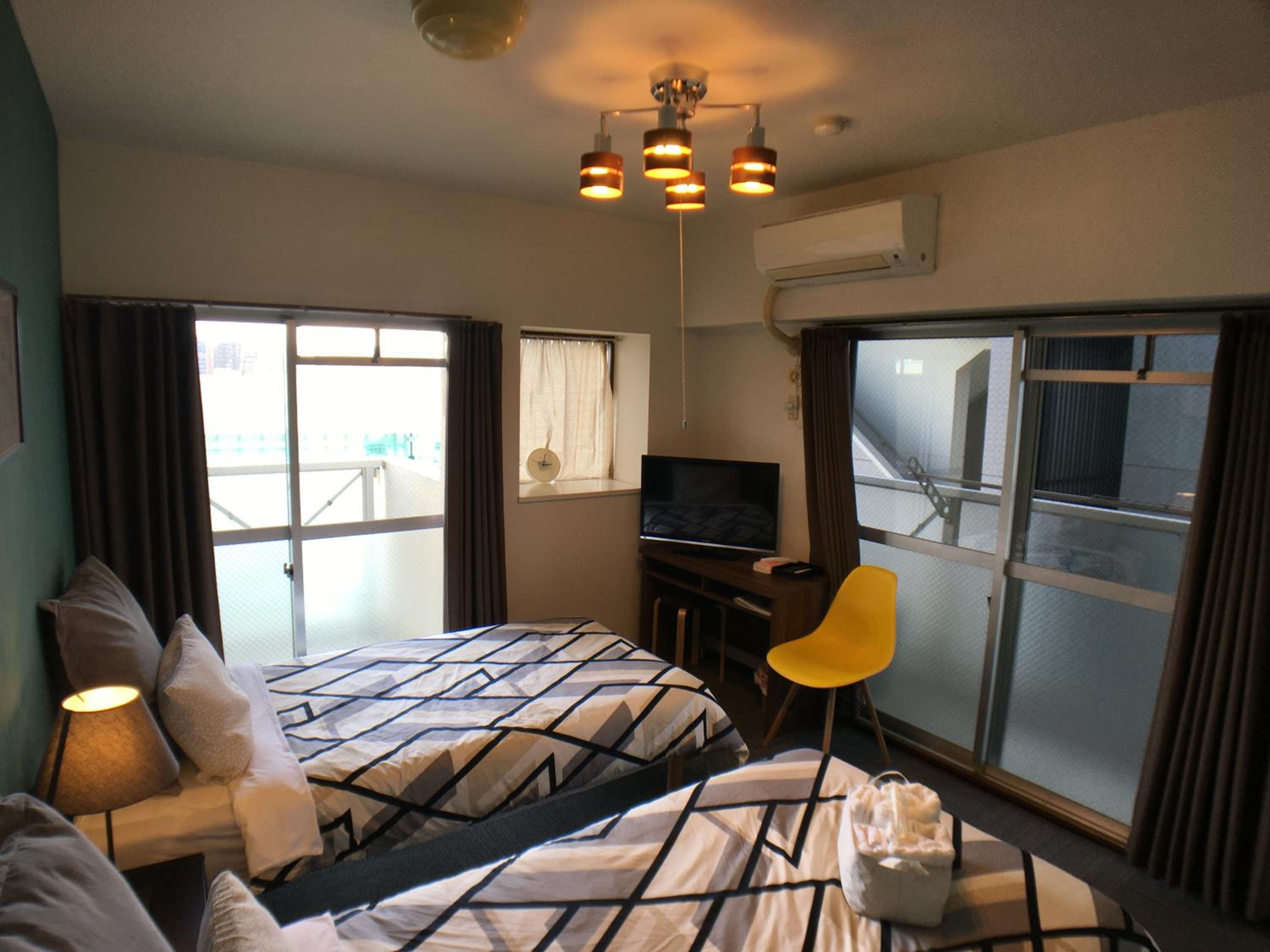 Apartment with Balcony 901 - Photo 12