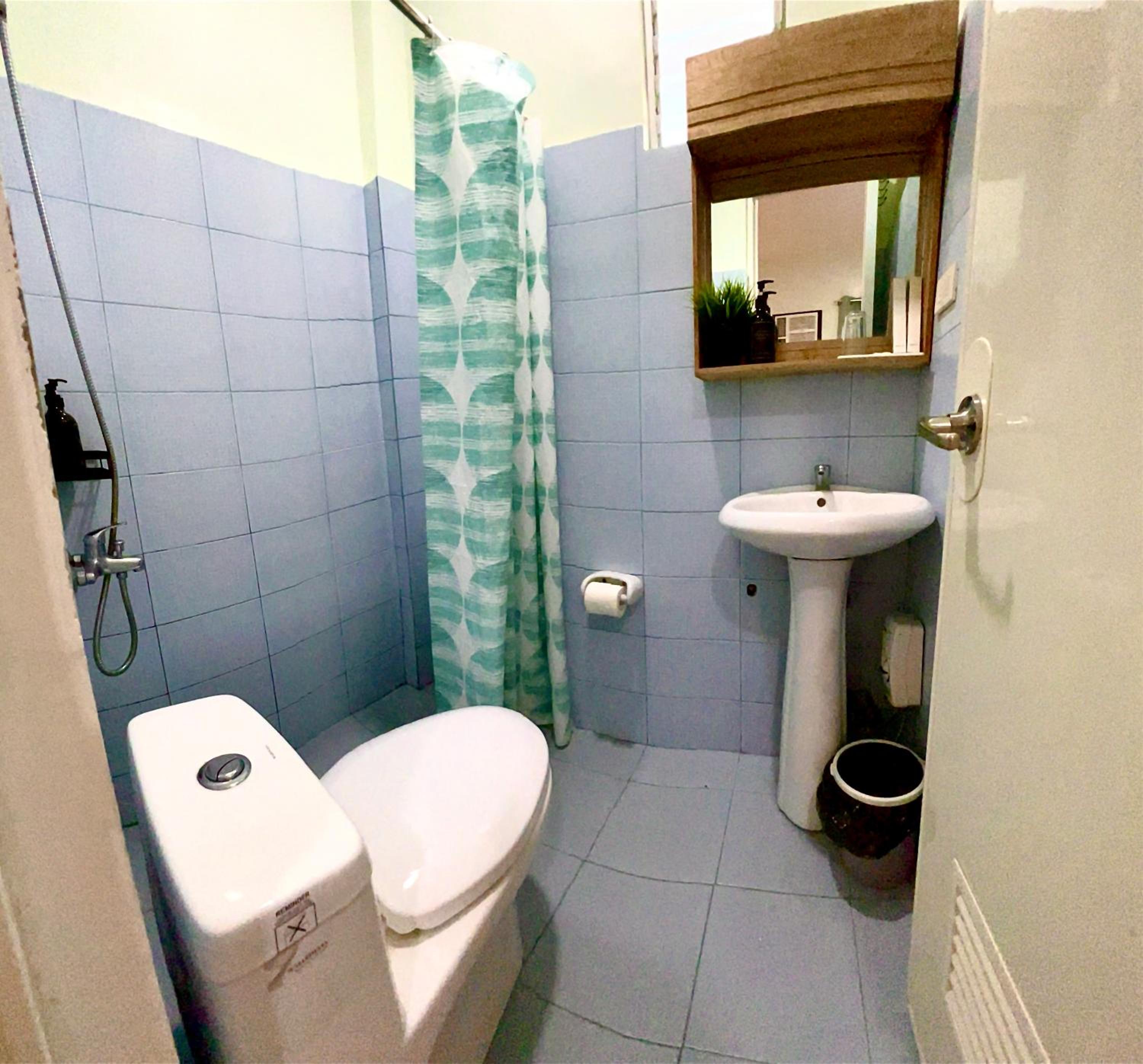 Standard Double Room - Photo 4