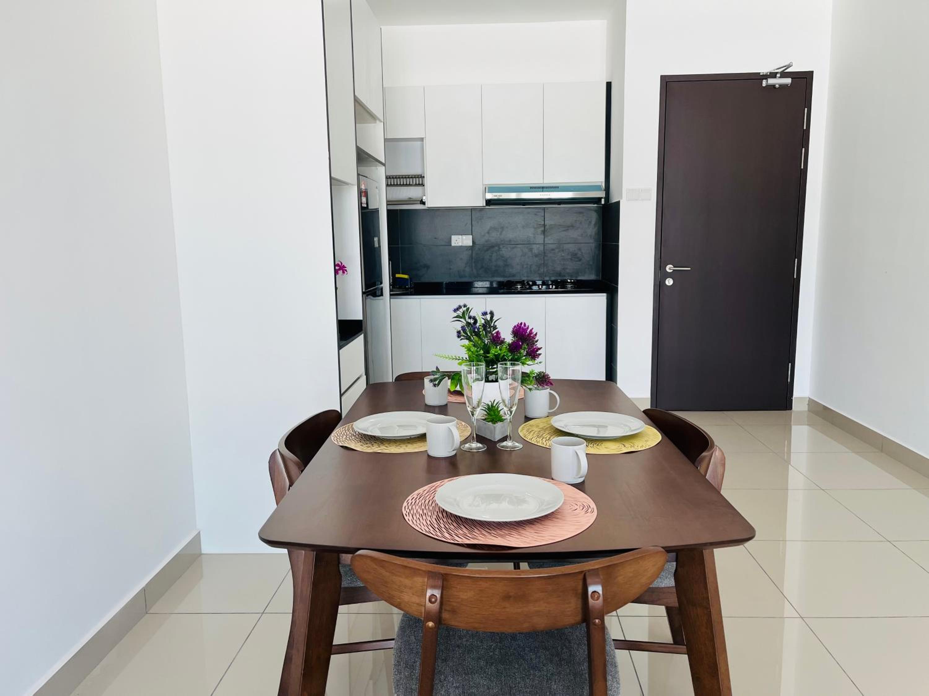 Two-Bedroom House - Photo 23