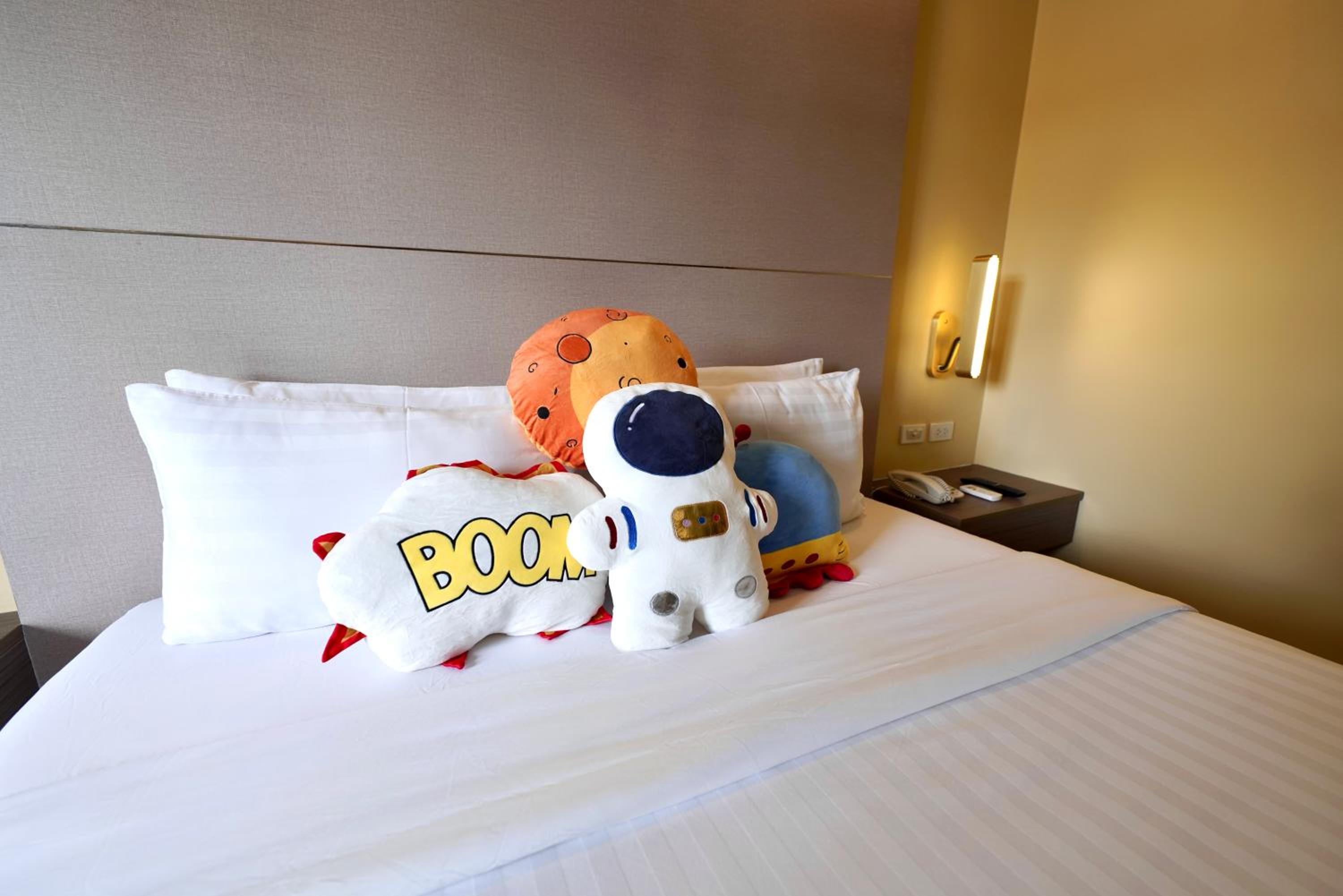 Deluxe Twin Room - Photo 6