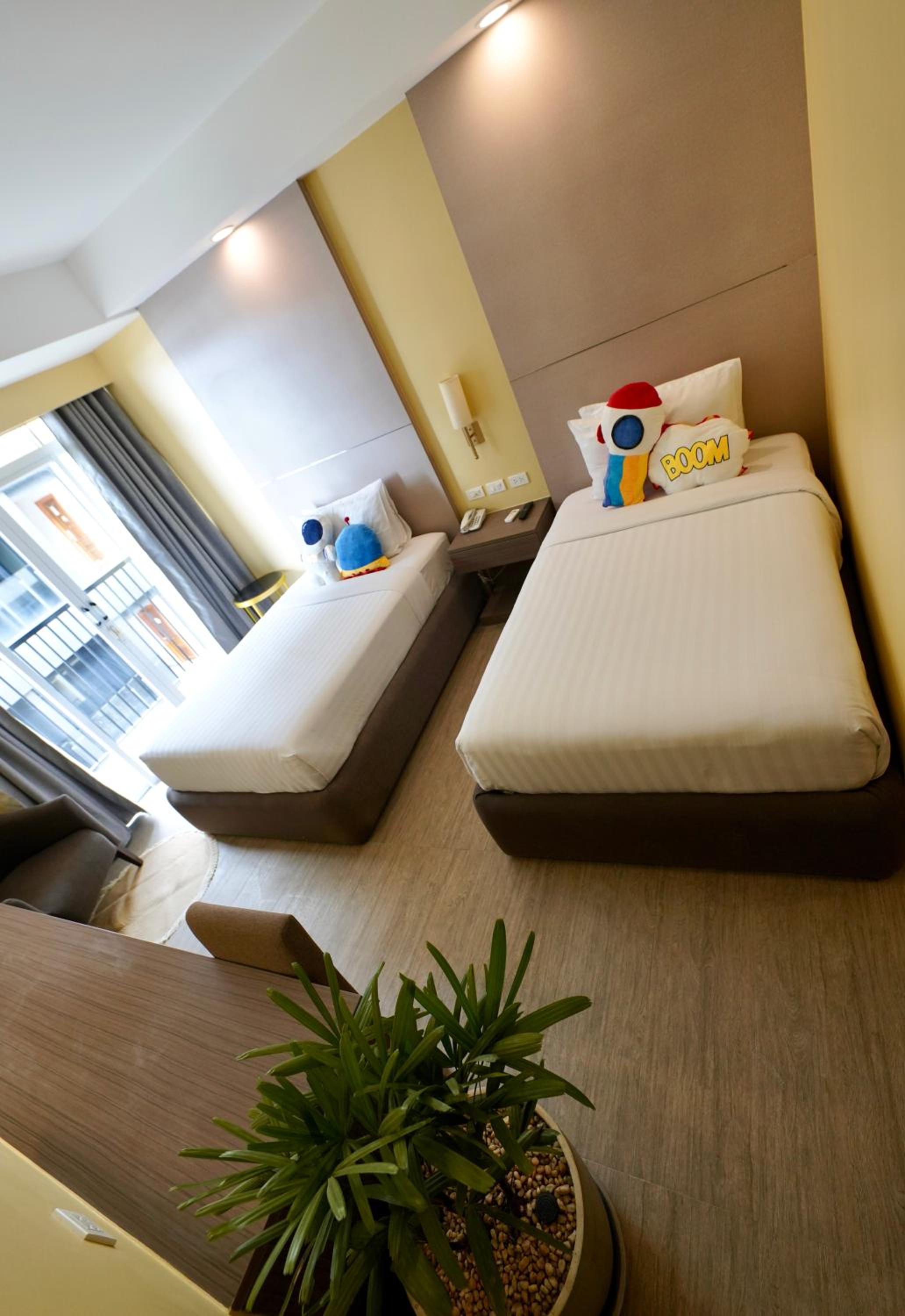 Deluxe Twin Room - Photo 7