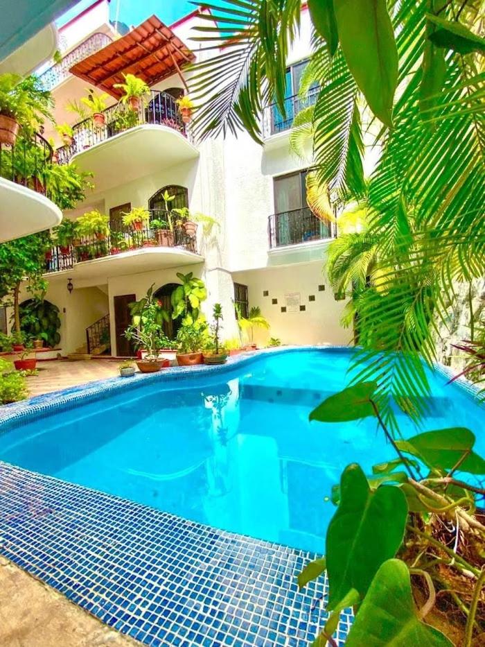 Apartment with Terrace - Photo 37
