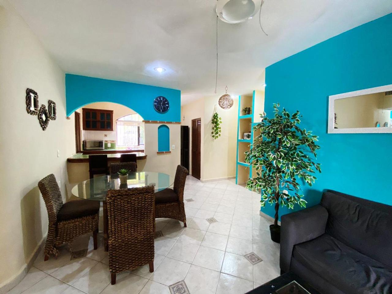Apartment with Terrace - Photo 3