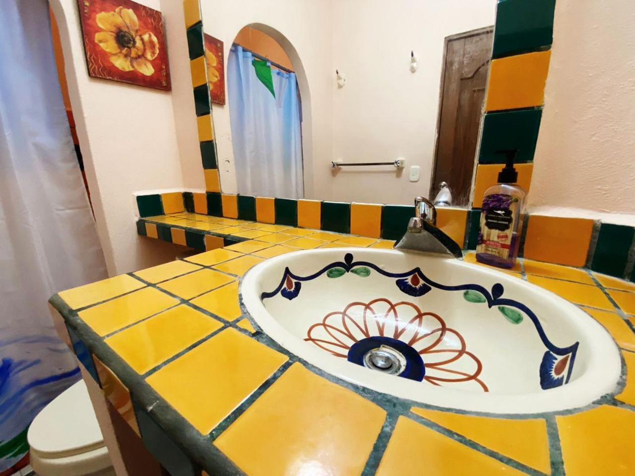 Apartment with Terrace - Photo 2