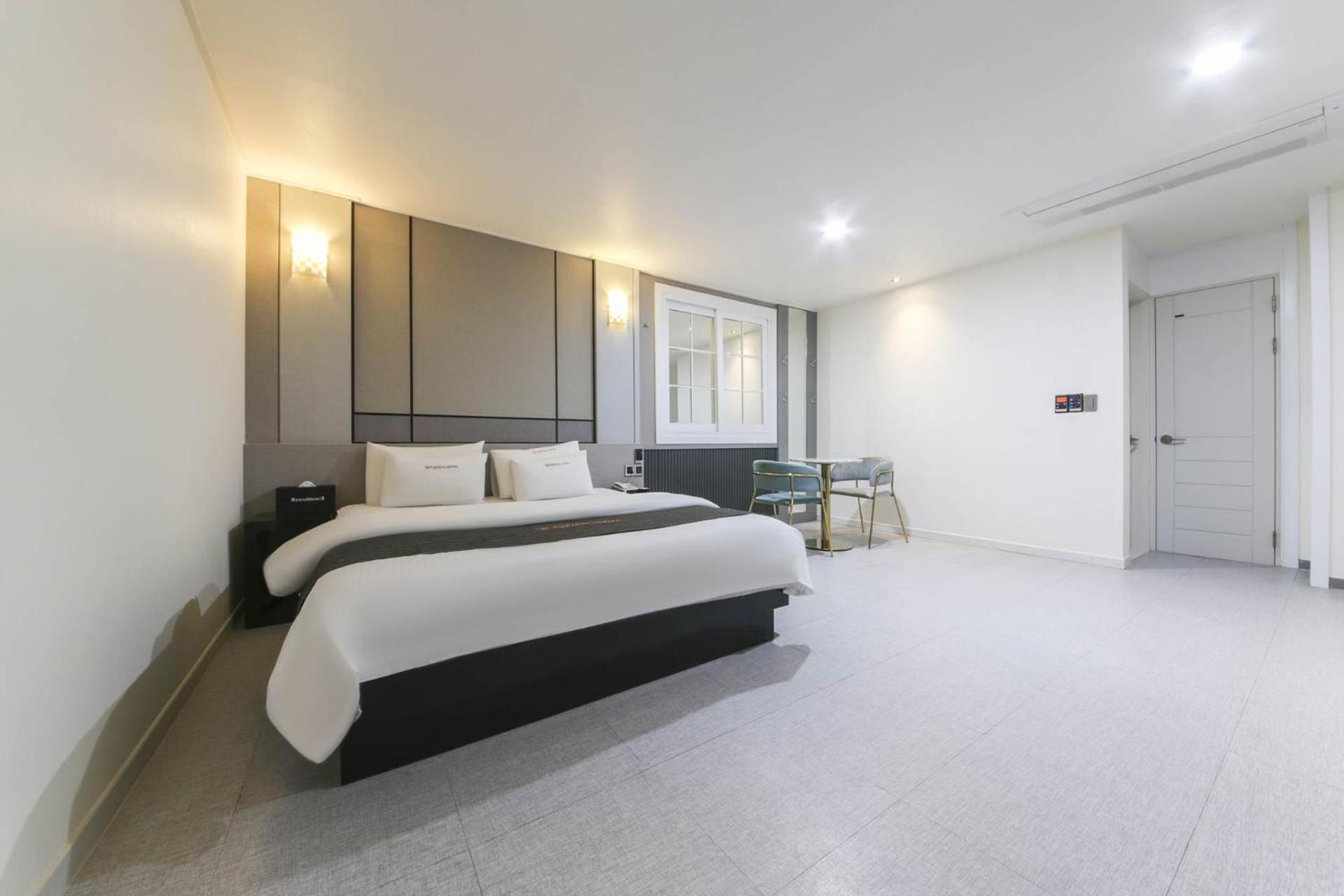Superior Double Room - Photo 3