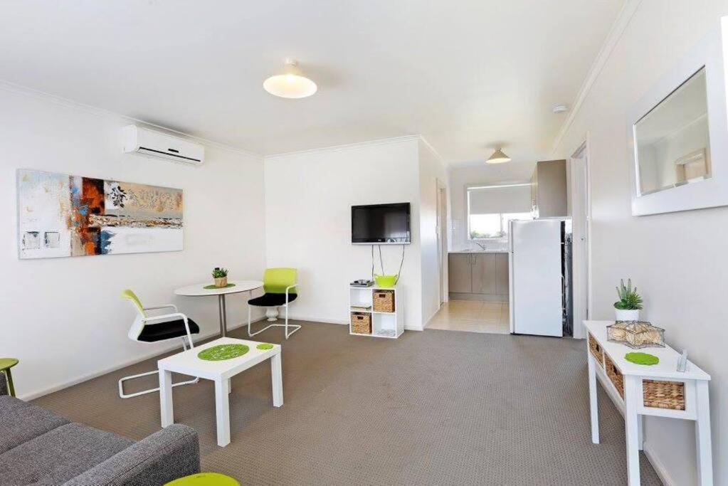One Bedroom Apartment photo 1