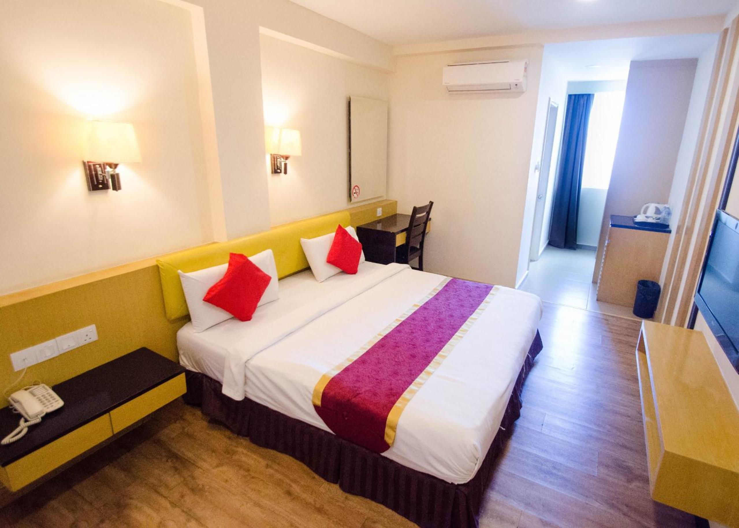 Large Double Room