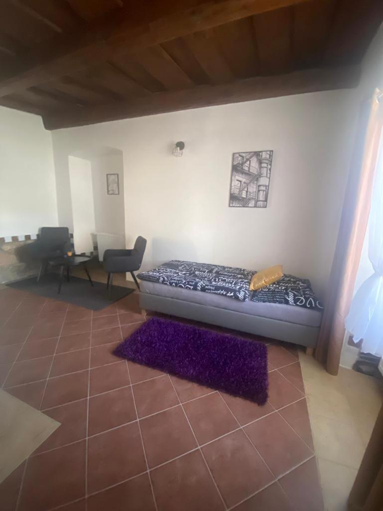 One-Bedroom Apartment - Photo 39