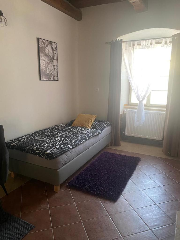 One-Bedroom Apartment - Photo 43