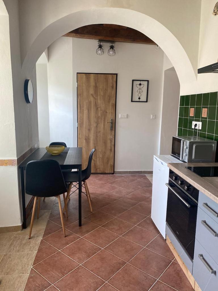 One-Bedroom Apartment - Photo 44