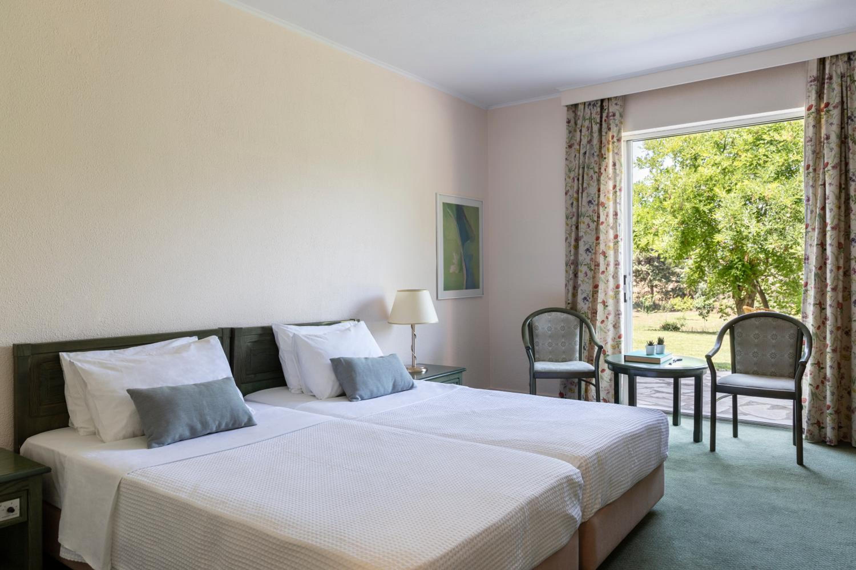 Classic Double or Twin Room - Photo 1