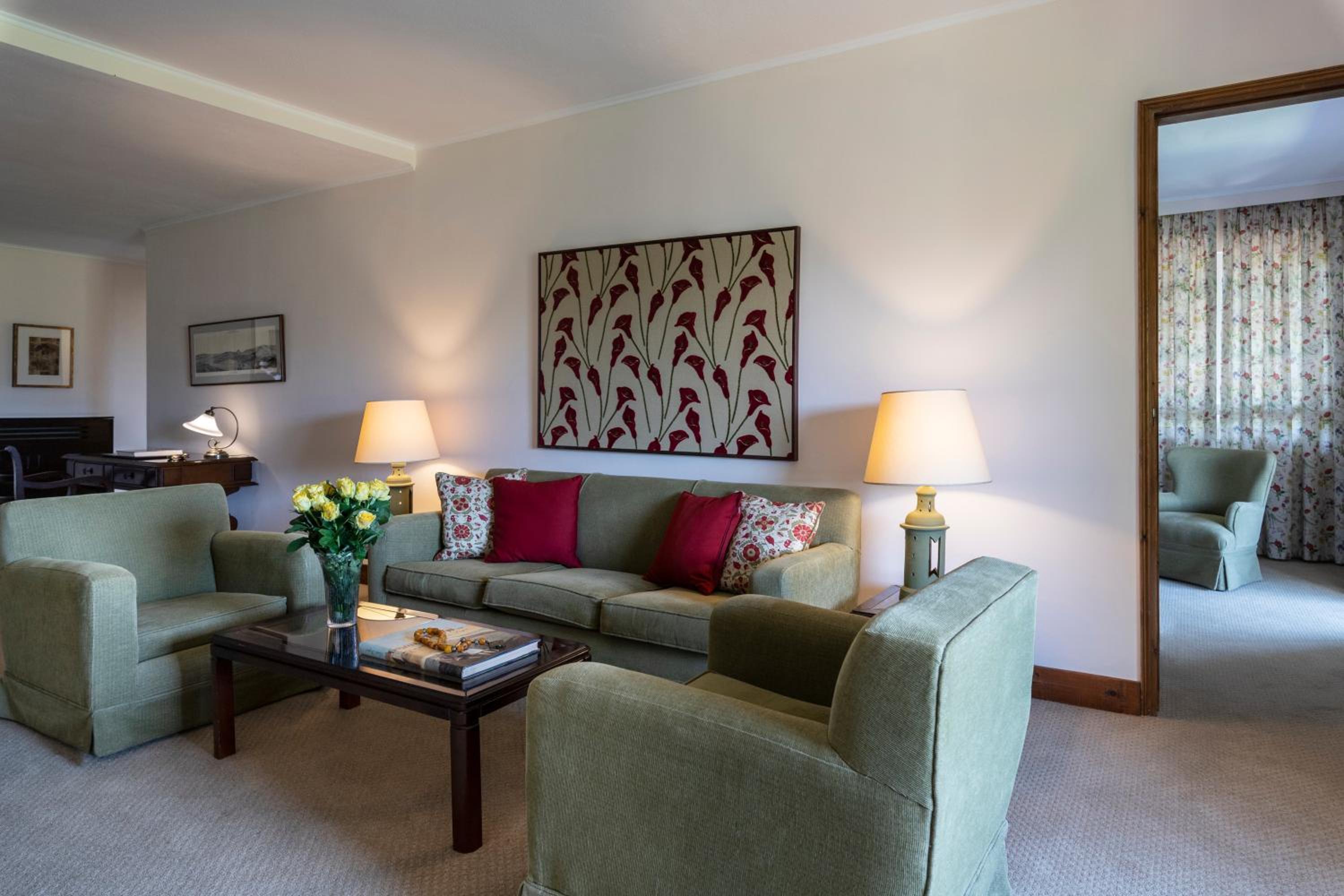 Suite - Photo 6