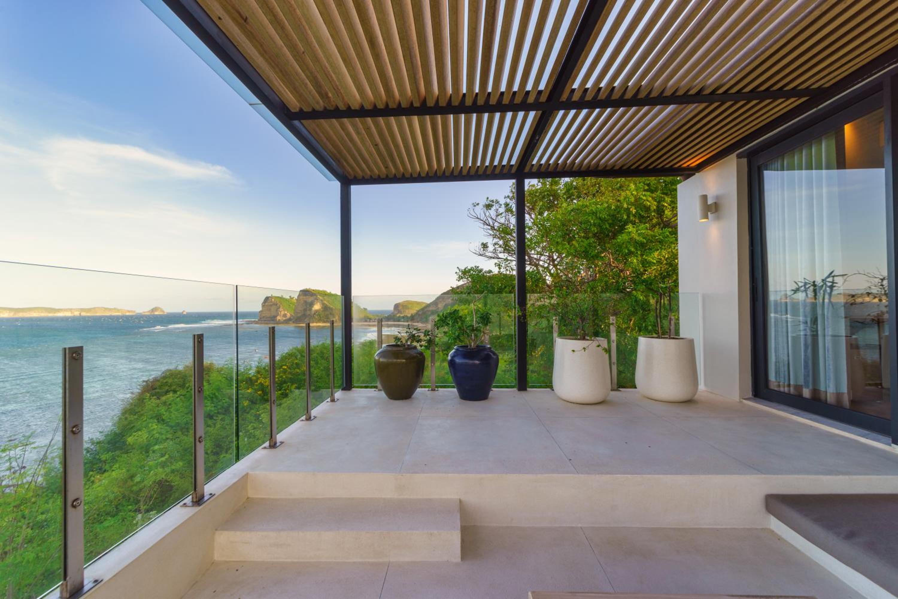 Three-Bedroom Villa photo 2