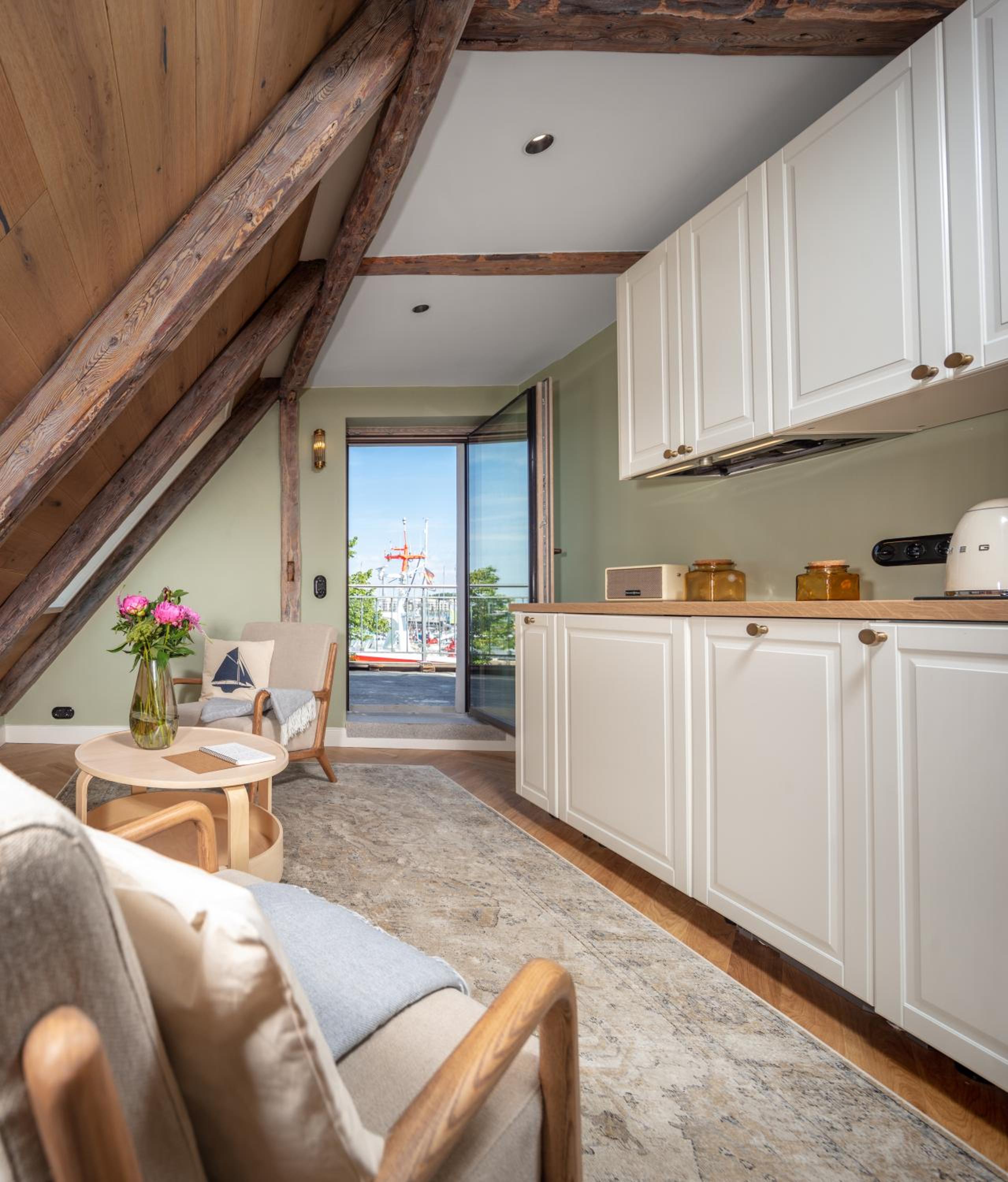 Apartment with Sea View photo 1