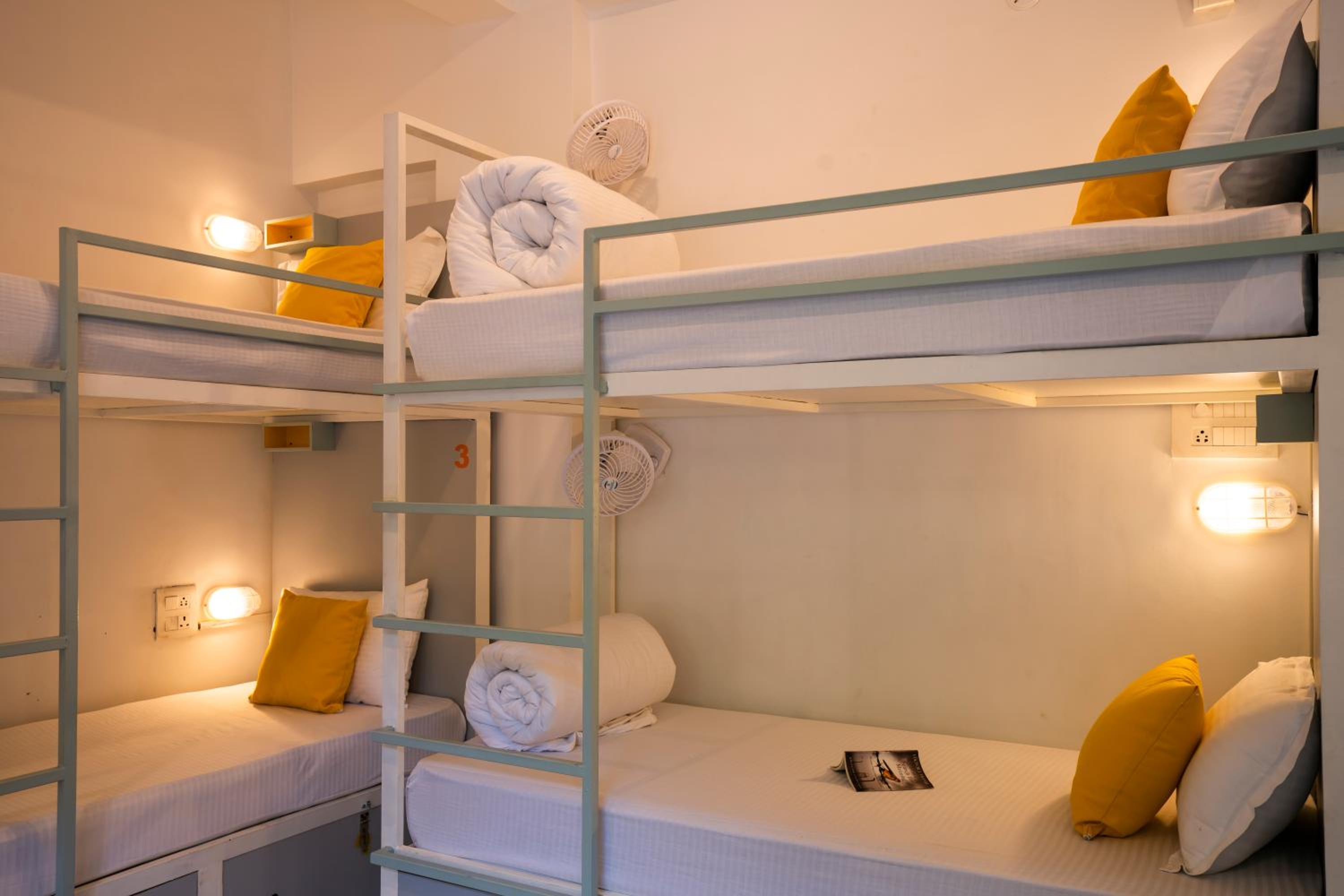 Bed in 6-Bed Mixed Dormitory Room photo 3