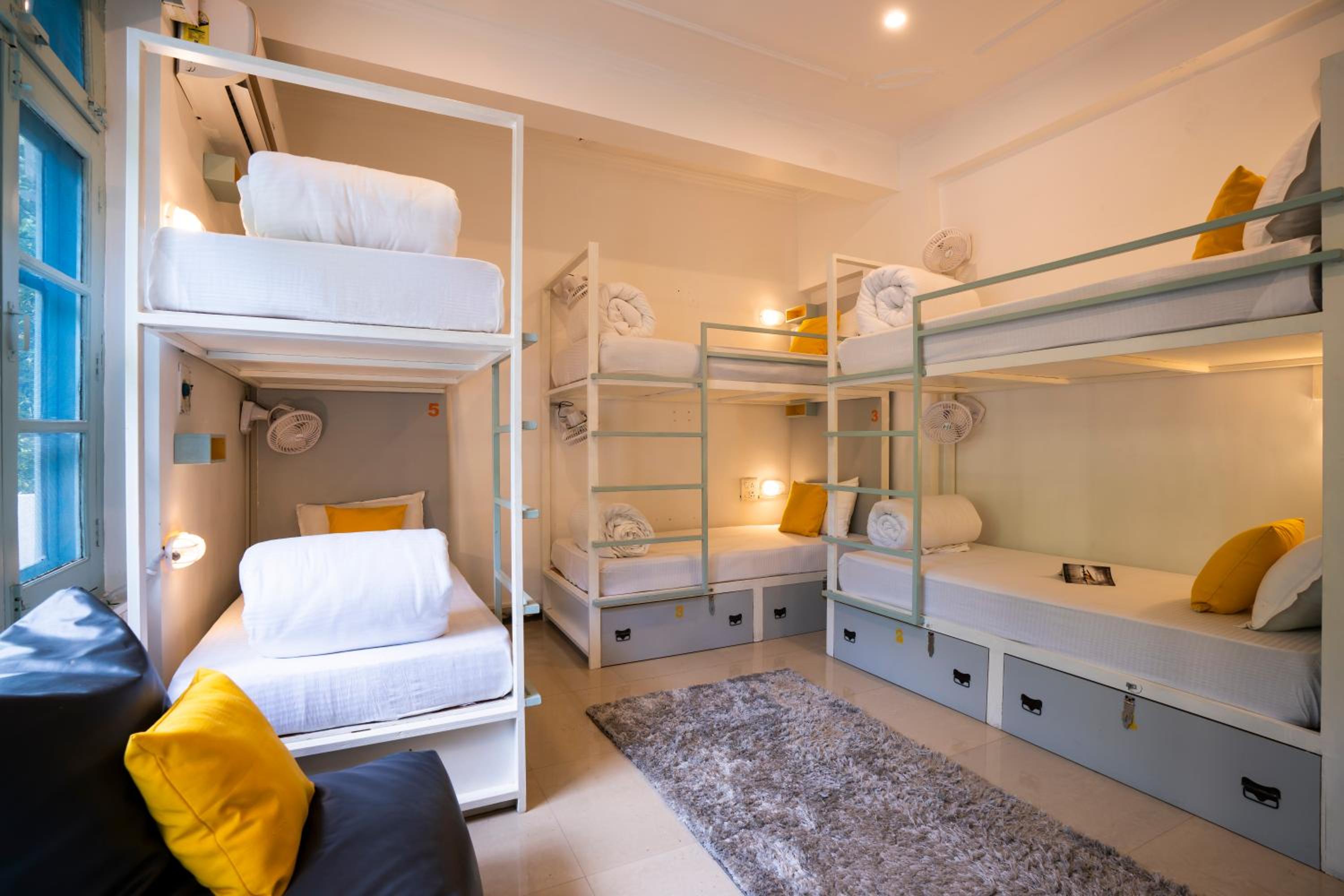 Bed in 6-Bed Mixed Dormitory Room photo 2