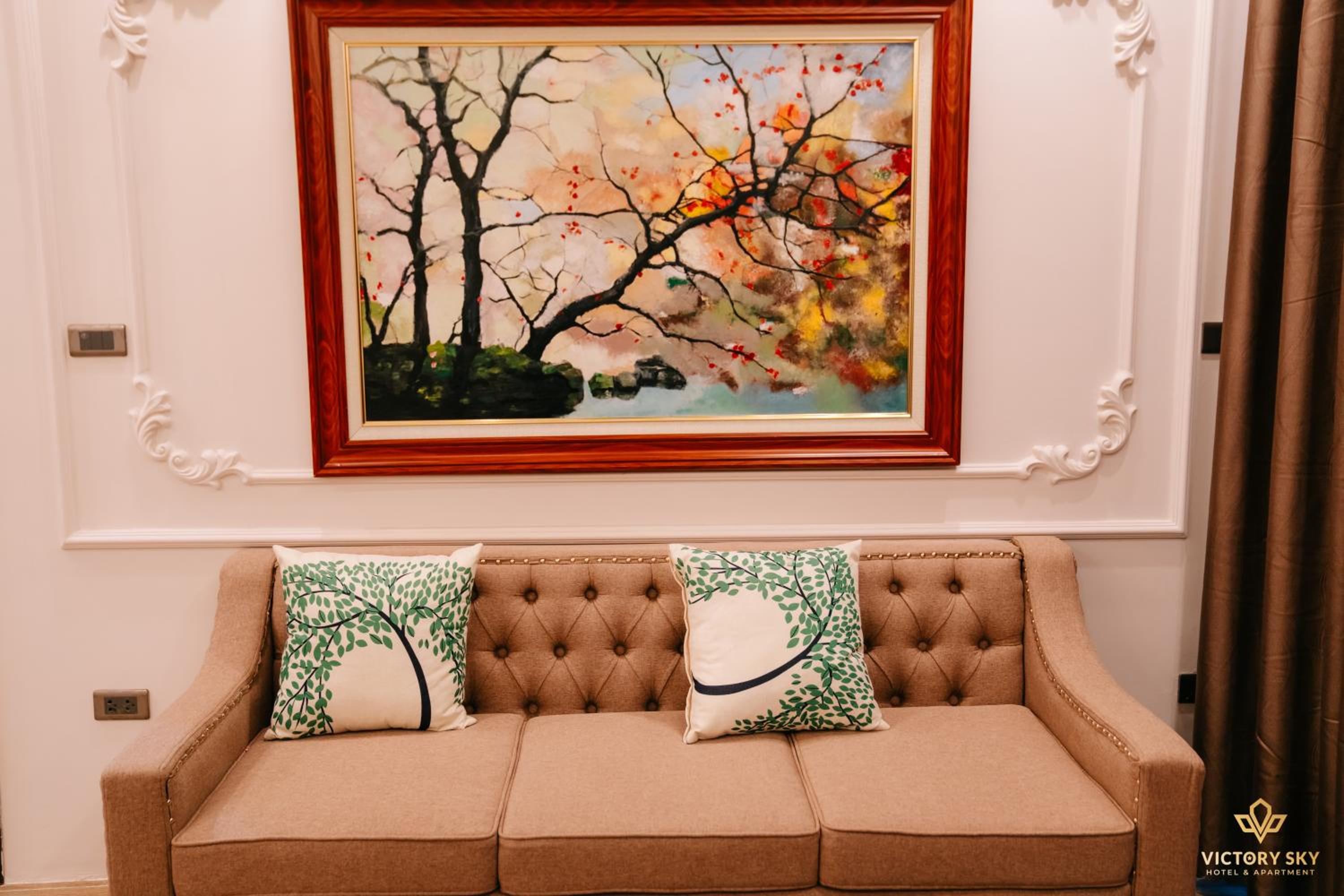 Family Room photo 2