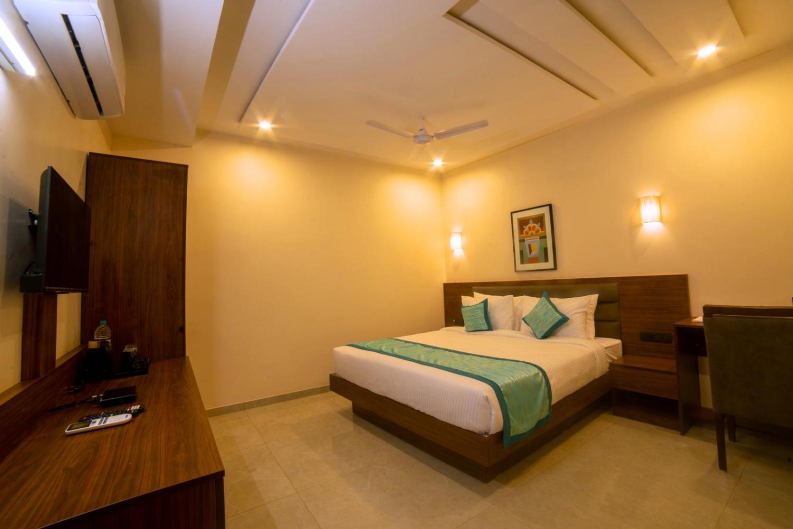 Deluxe Room - Photo 2