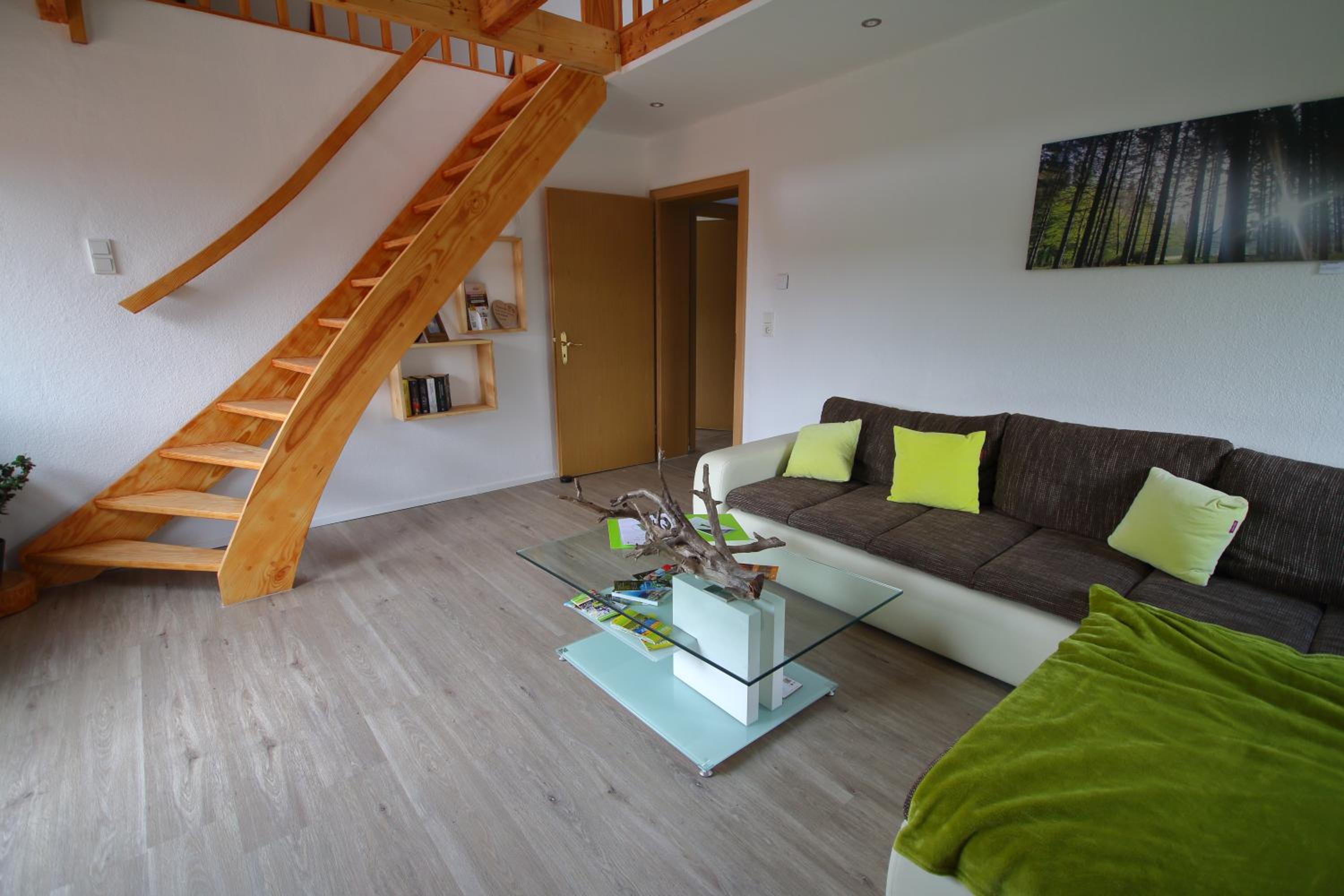 Three-Bedroom Apartment photo 2