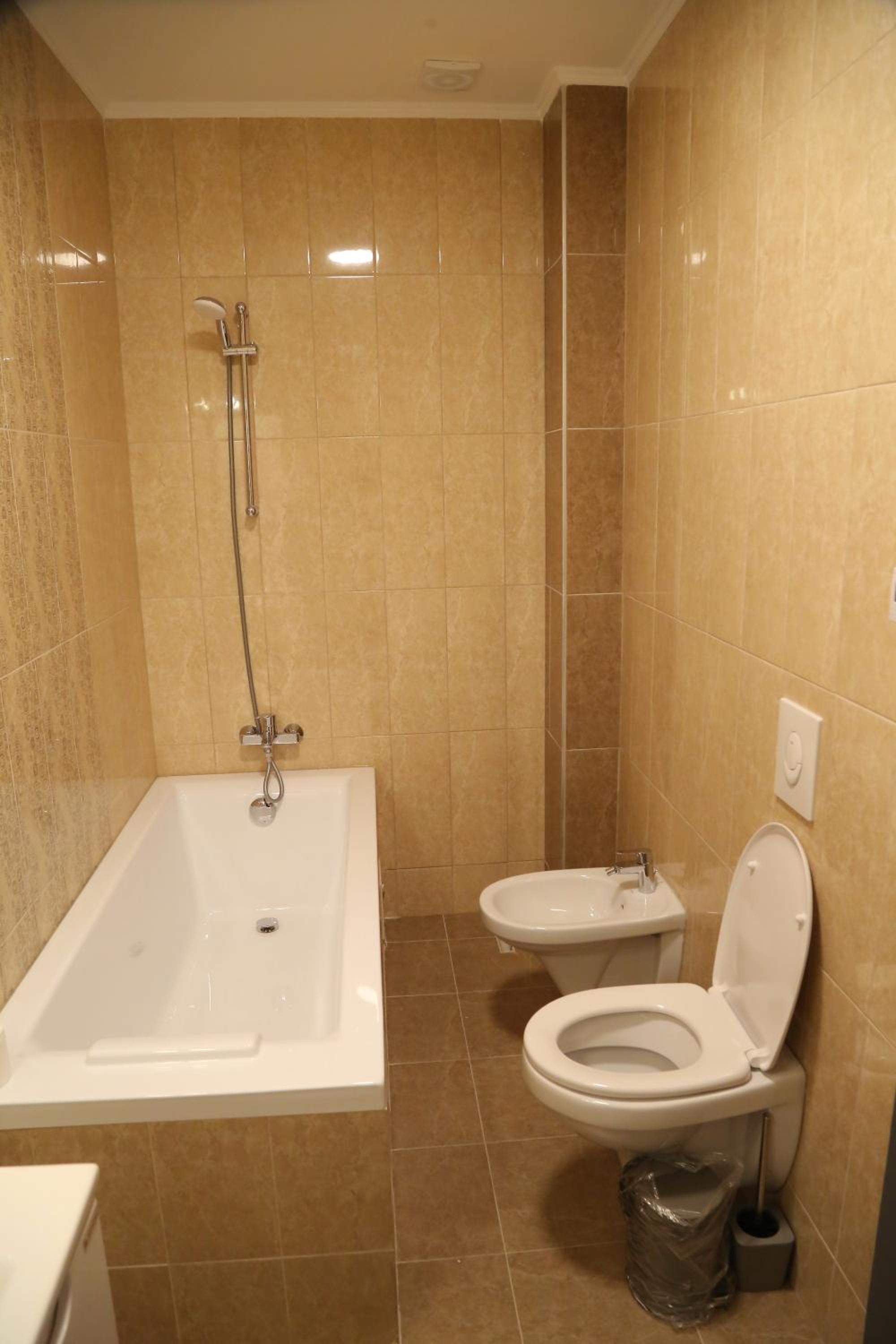 Two-Bedroom Apartment - Photo 7
