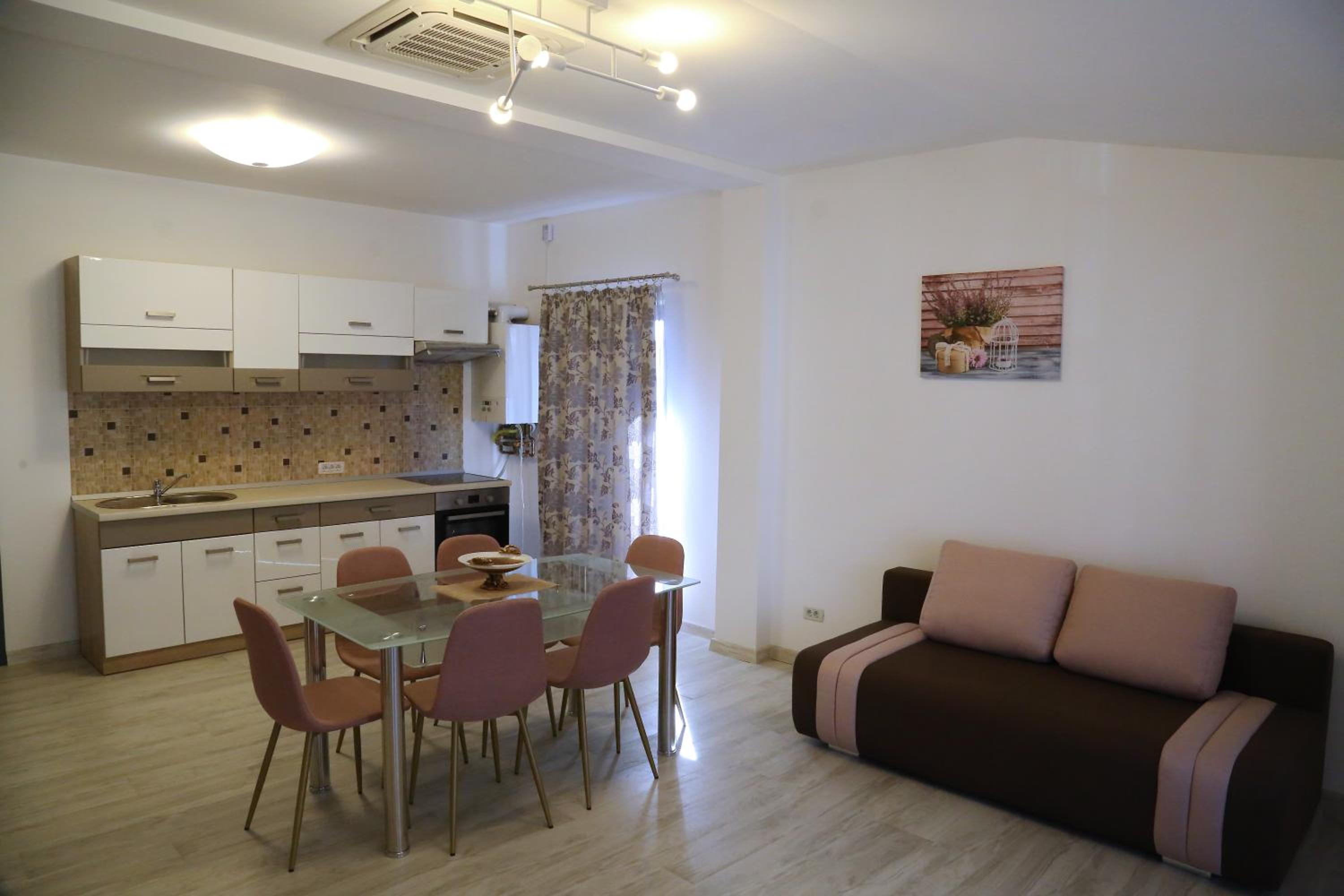 Two-Bedroom Apartment - Photo 3