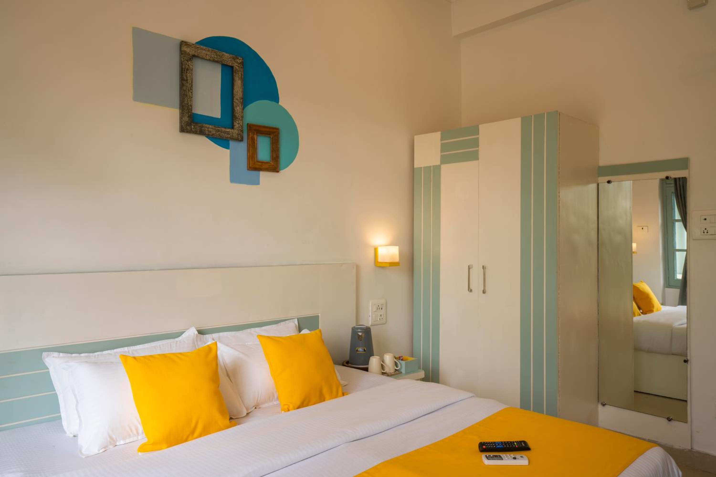 Standard Double Room photo 2
